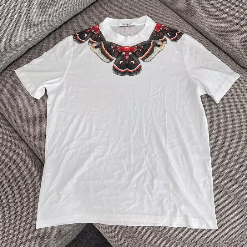 Givenchy Givenchy Butterfly Printed Short Sleeve T-shirt Size US XS / EU 42 / 0 - 1 Thumbnail