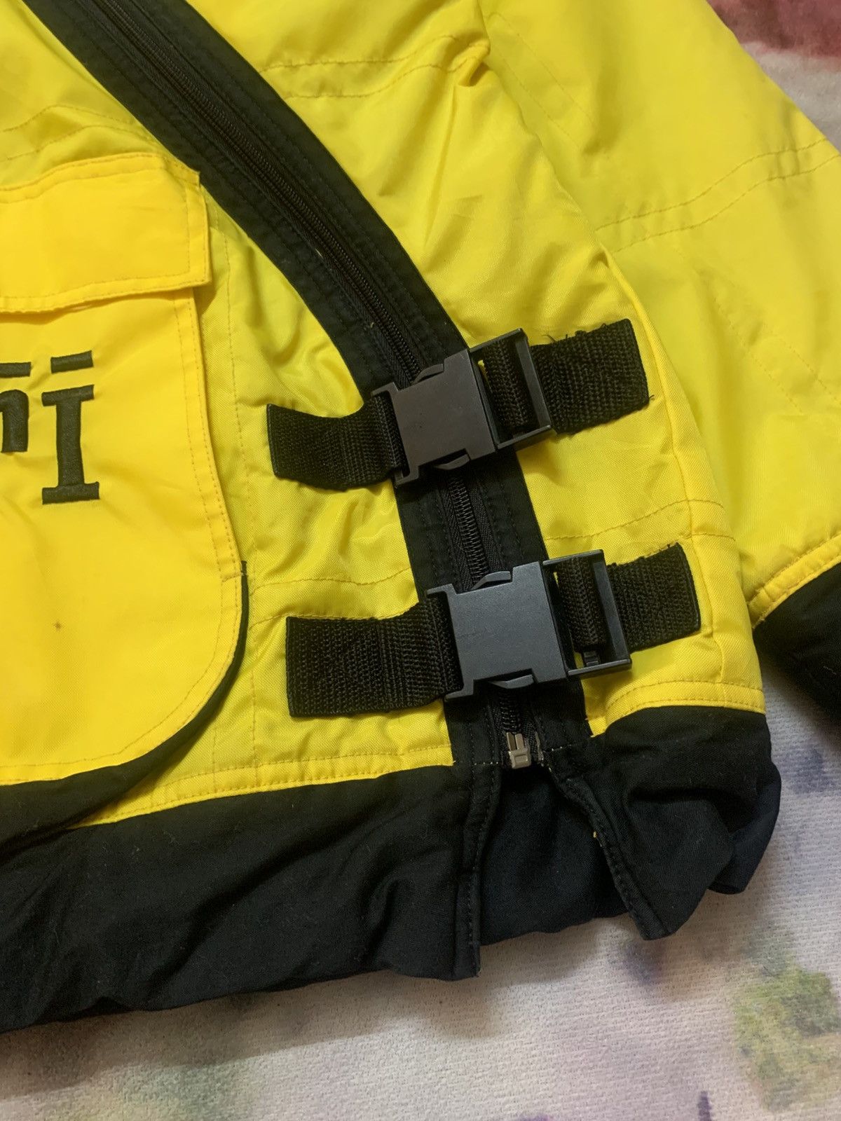 Ferrari Vintage Ferrari Puffer Assymetric Jacket Nismo Leyton TRD Size US L / EU 52-54 / 3 - 5 Thumbnail