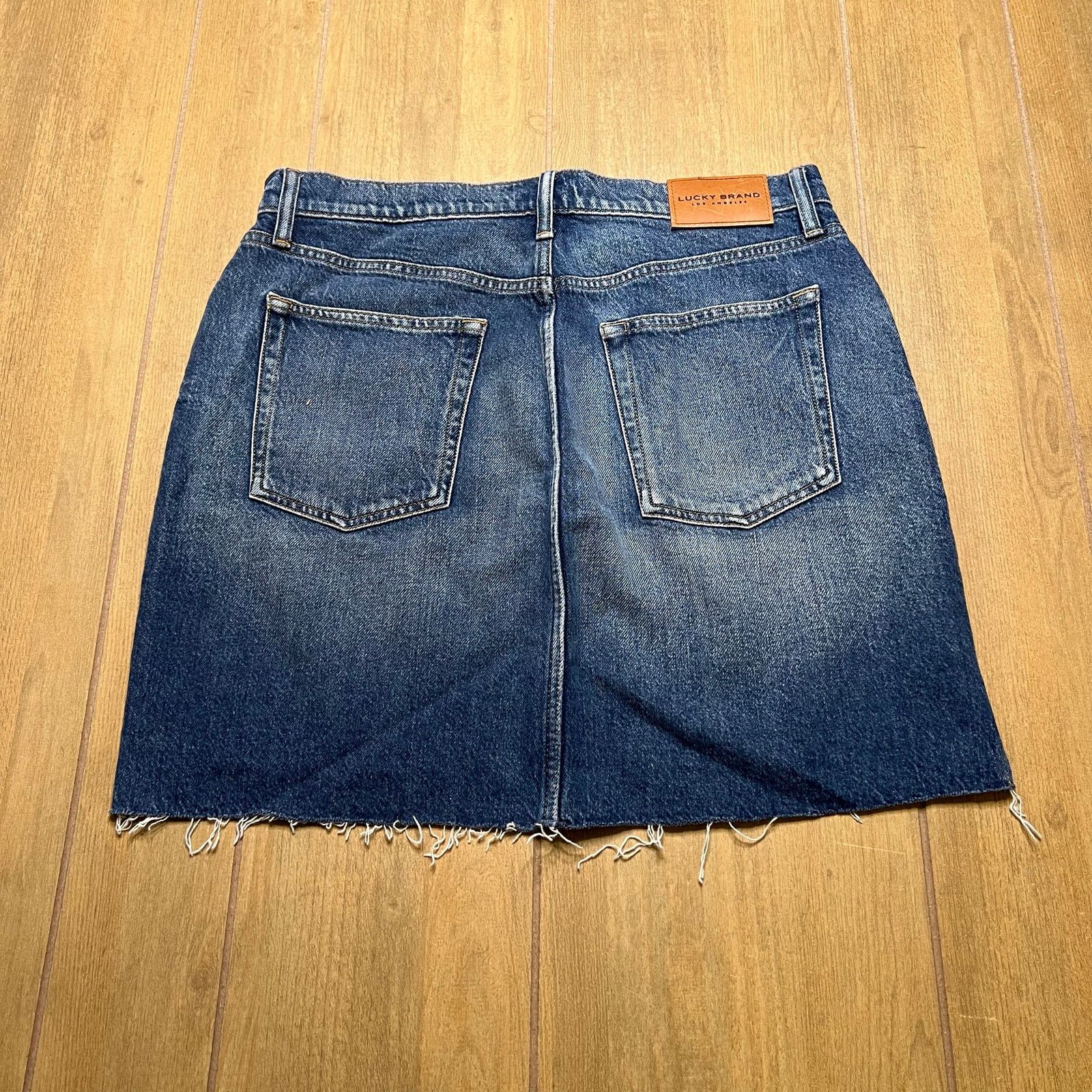 Lucky Brand Lucky Brand Women's High Rise Cut Off Skirt Blue Sz 10/30 Size 30" / US 8 / IT 44 - 5 Thumbnail
