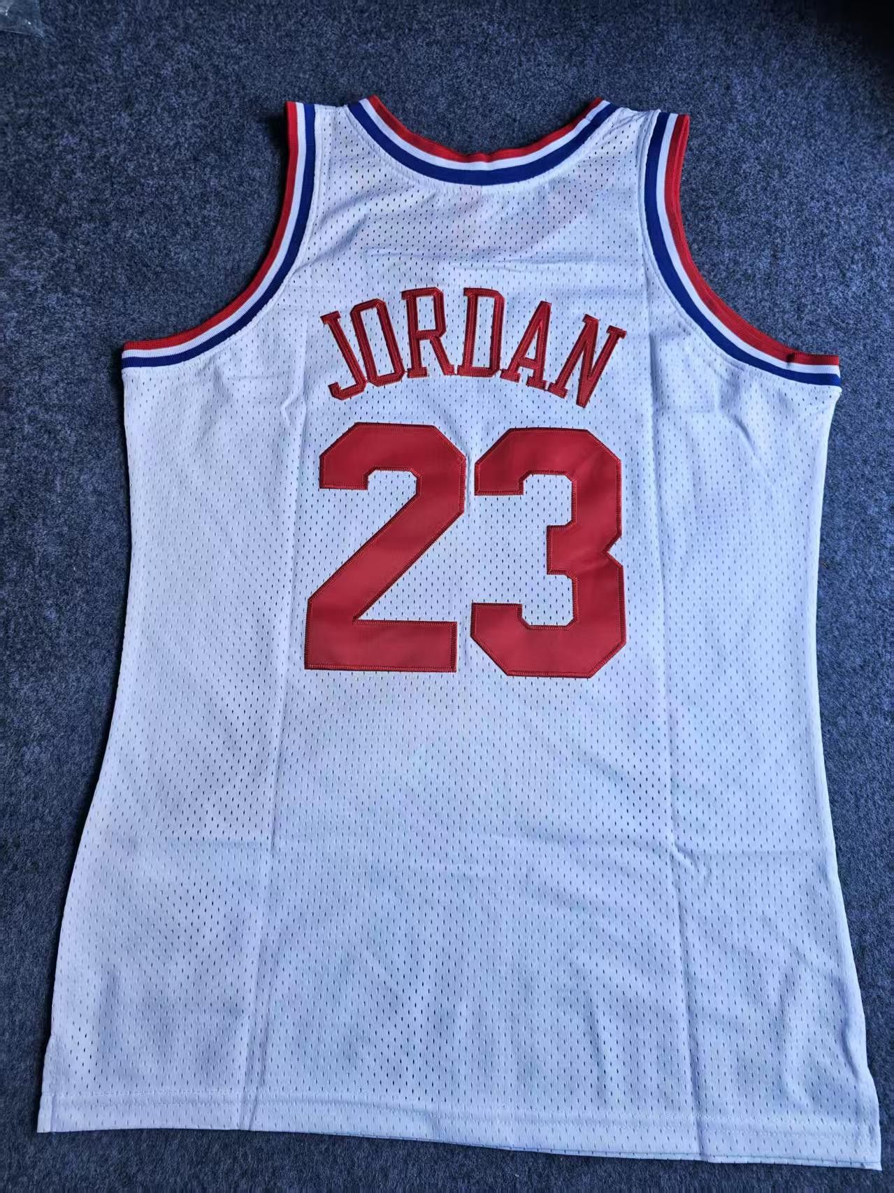 NBA 1991 NBA All Star 23 Michael Jordan Jersey S Size US S / EU 44-46 / 1 - 1 Thumbnail