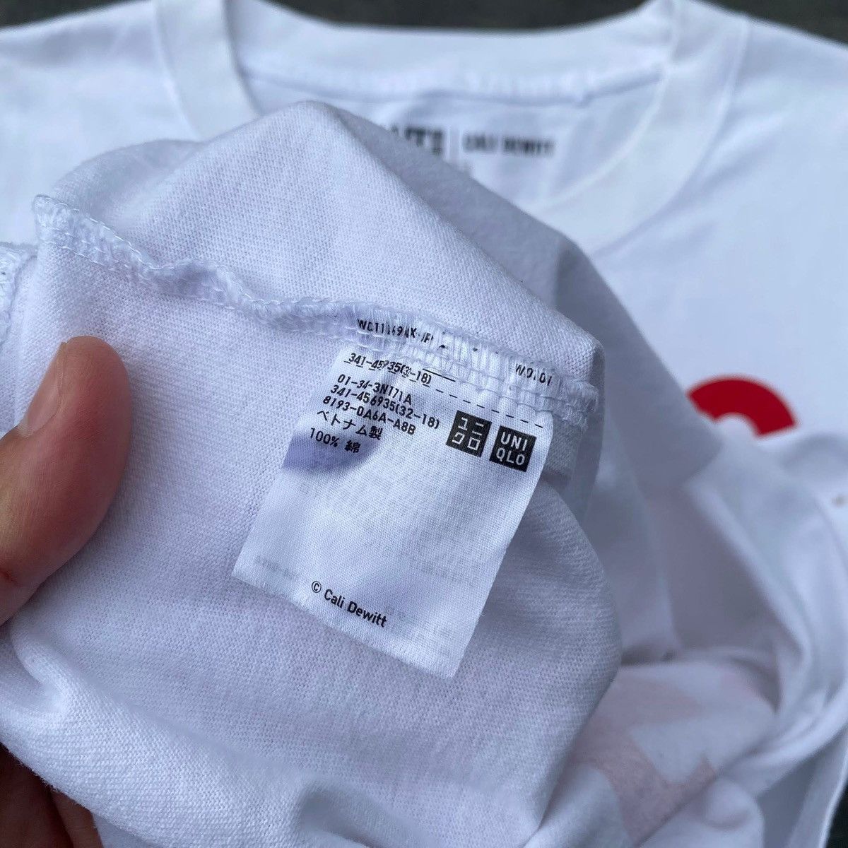 Uniqlo RARE ‼️ Cali DeWitt Size US XL / EU 56 / 4 - 5 Thumbnail