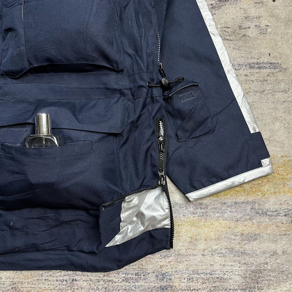 Band Tees × Levi's 90s Vintage 1999 Jamiroquai x Levi’s Technical Cargo Jacket Size US L / EU 52-54 / 3 - 8 Thumbnail