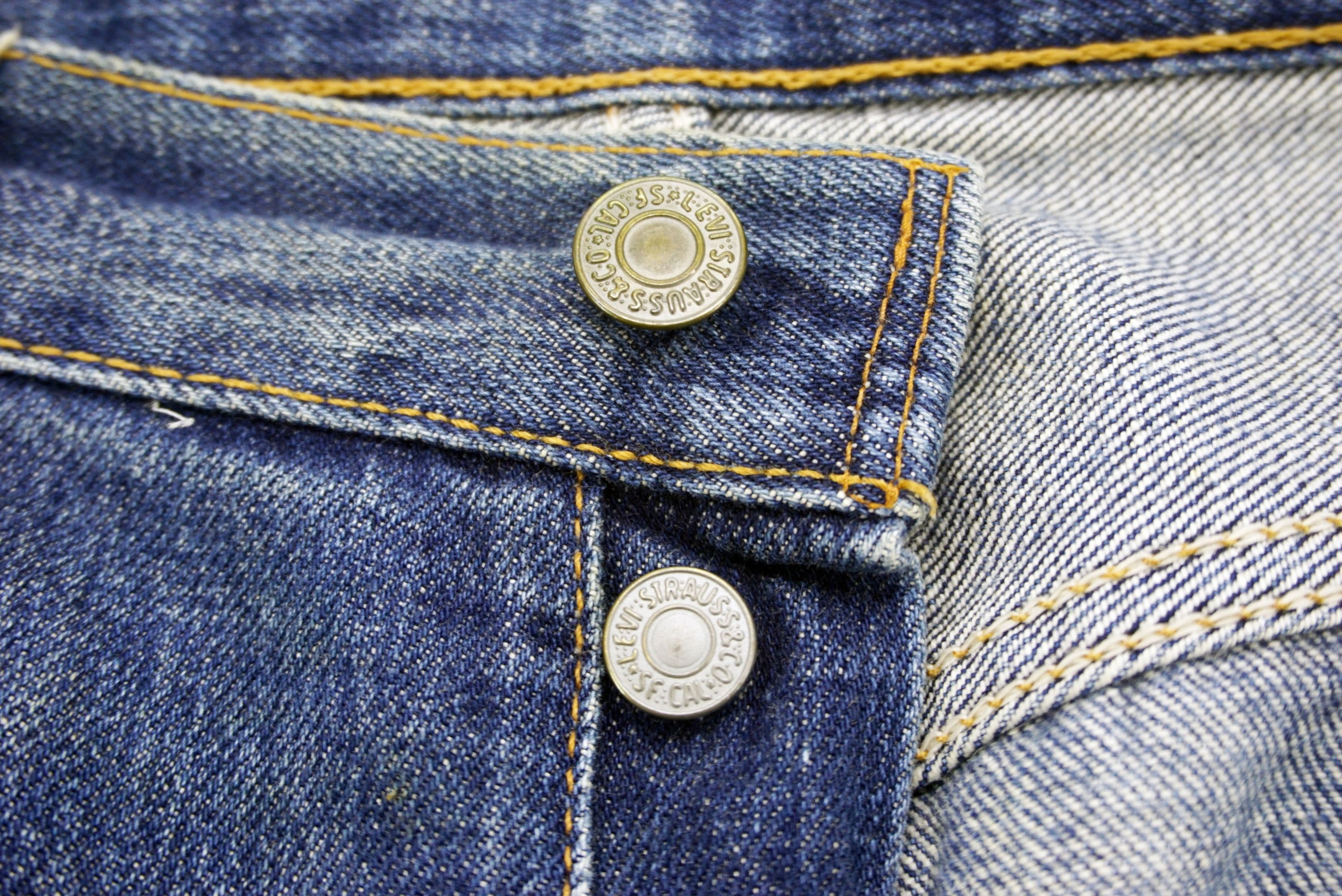 Other Vintage Levi's 501 Jeans Size W34xL30 Dirty Blue Denim Size US 34 / EU 50 - 5 Thumbnail