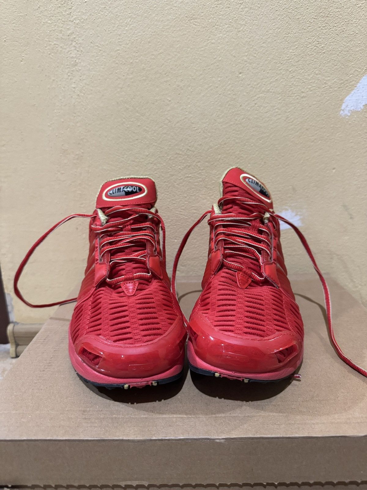 Adidas Adidas x coca cola 42 8 1/2 Size US 8.5 / EU 41-42 - 2 Thumbnail