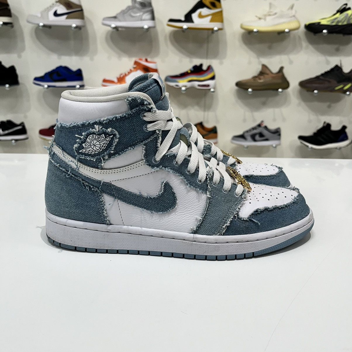 Nike Air Jordan 1 Retro High OG Denim Size US 10 / IT 40 - 7 Thumbnail
