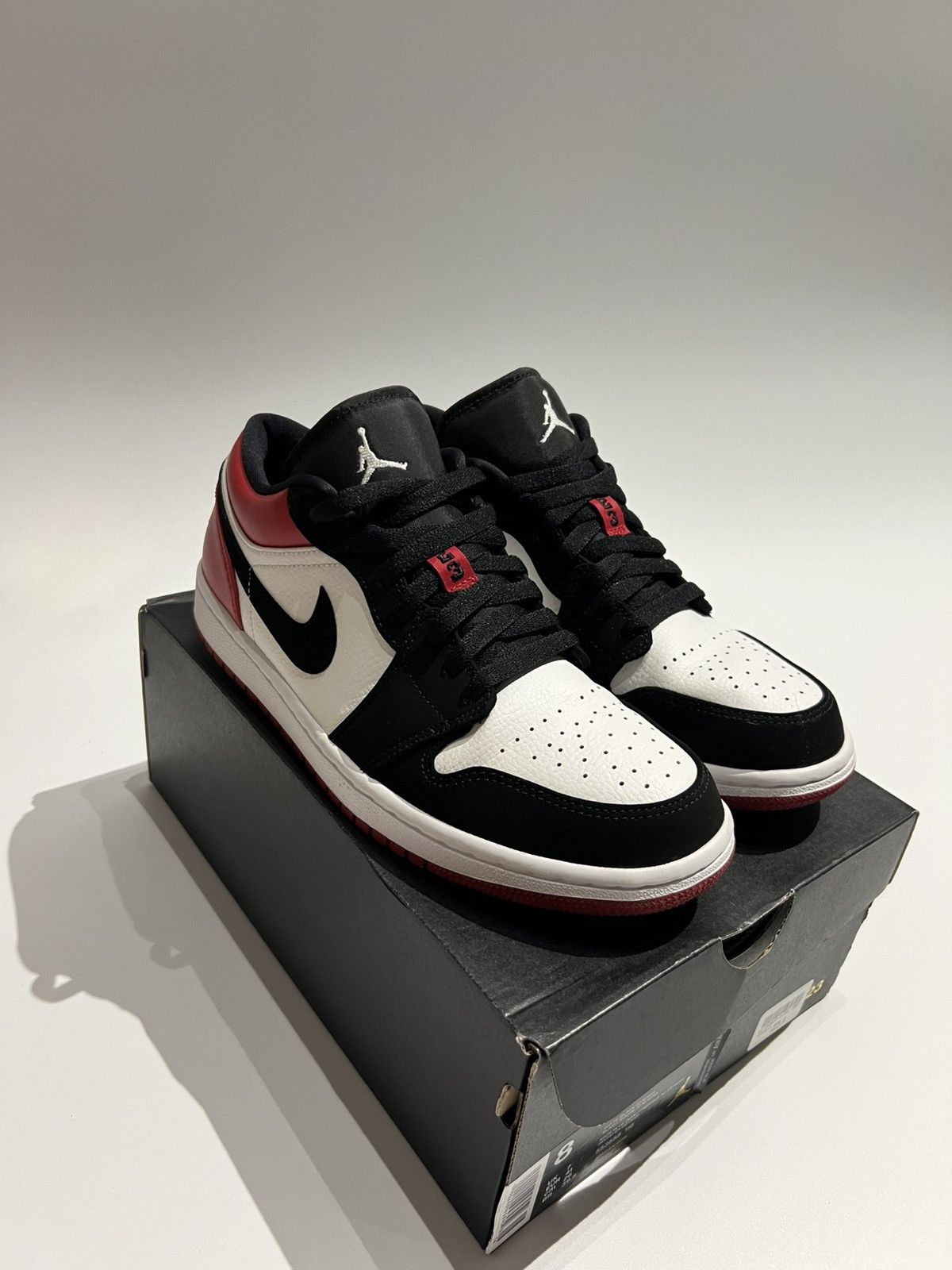 Nike Air Jordan 1 Low “Gym Red” Black Toe Low Sneakers Size US 8 / EU 41 - 2 Thumbnail
