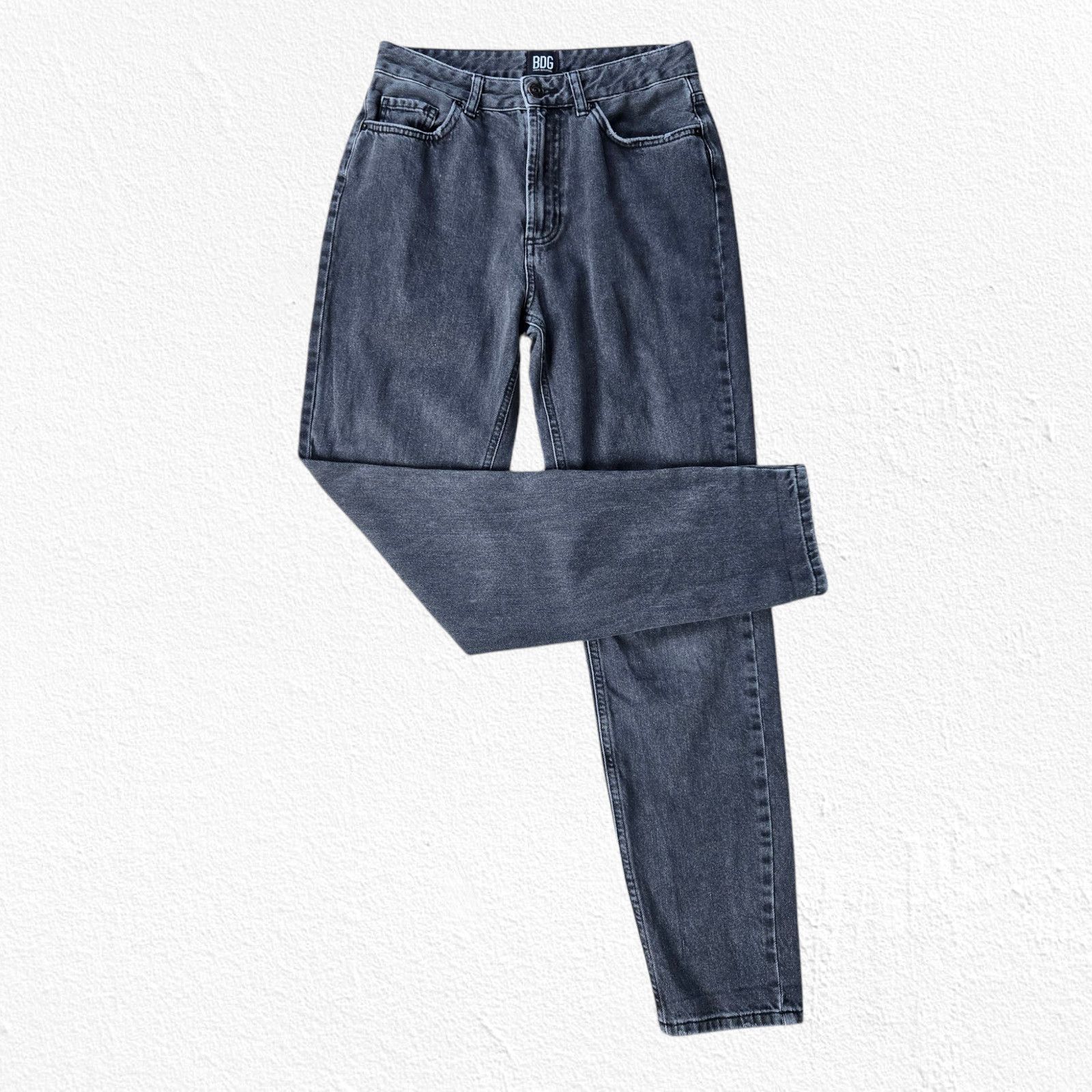 Bdg BDG Black Wash High Waisted Mom Fit Jeans Size 26 Size 26" / US 2 / IT 38 - 2 Thumbnail