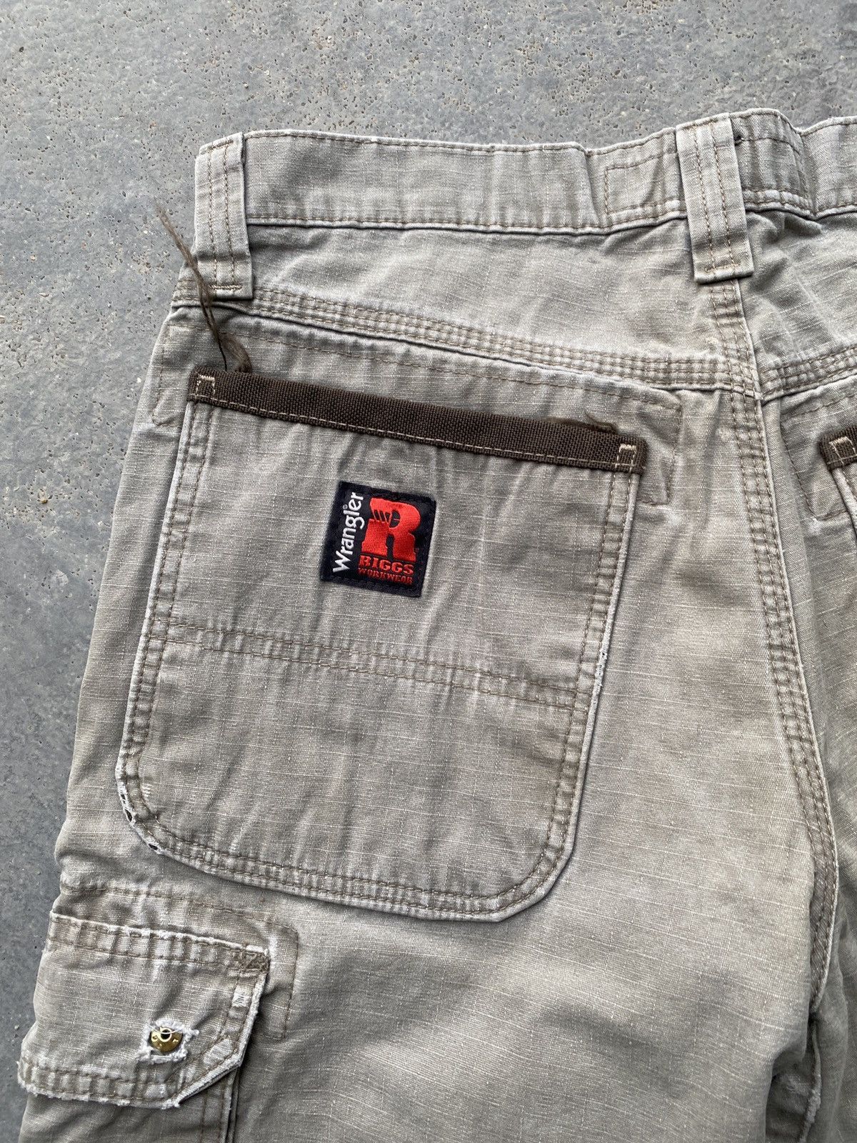 Beauty Beast × Le Grande Bleu (L.G.B.) × Wrangler Vintage wrangler cargo pants Size US 30 / EU 46 - 8 Thumbnail