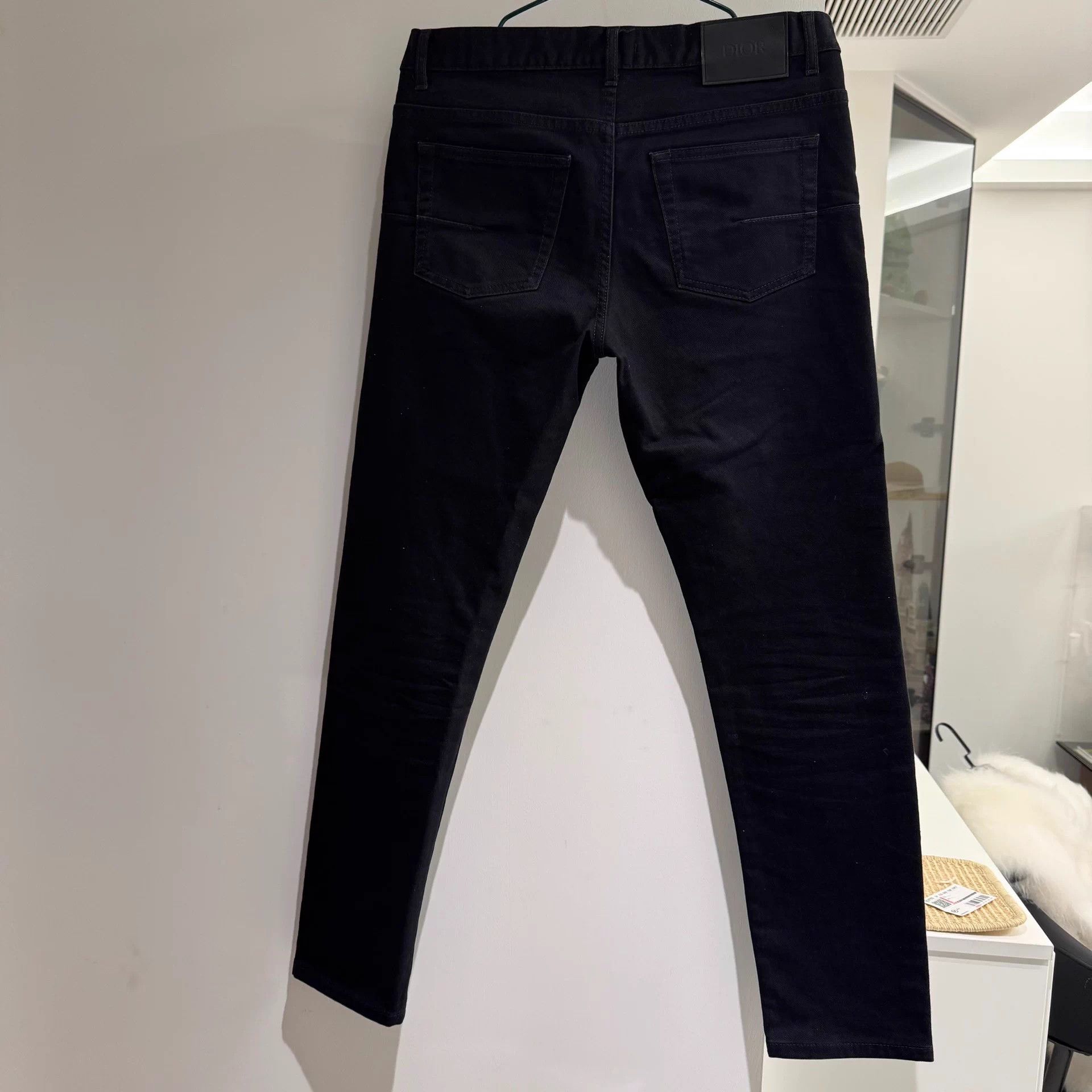 Dior Dior casual black jeans 30 like new Size US 30 / EU 46 - 2 Thumbnail