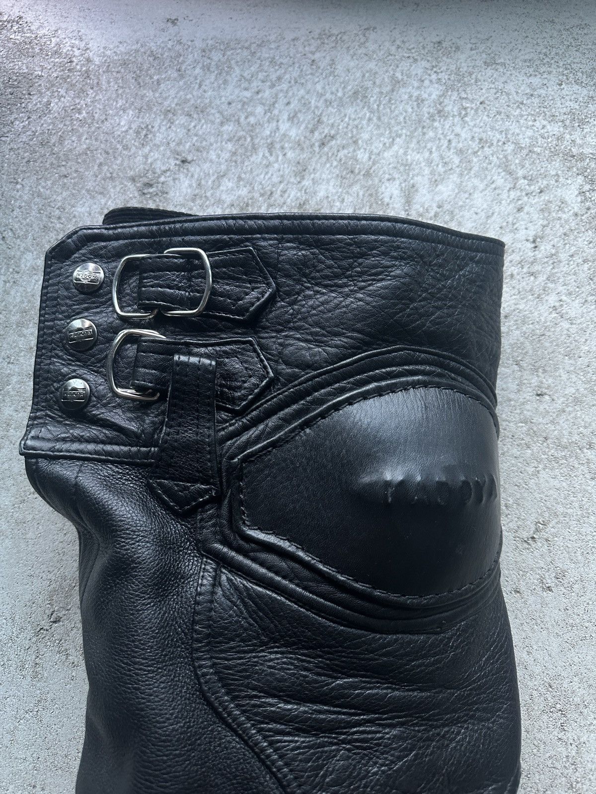 Japanese Brand Kadoya Early 00’s Leather Motorcycle Pants Size US 29 - 10 Thumbnail
