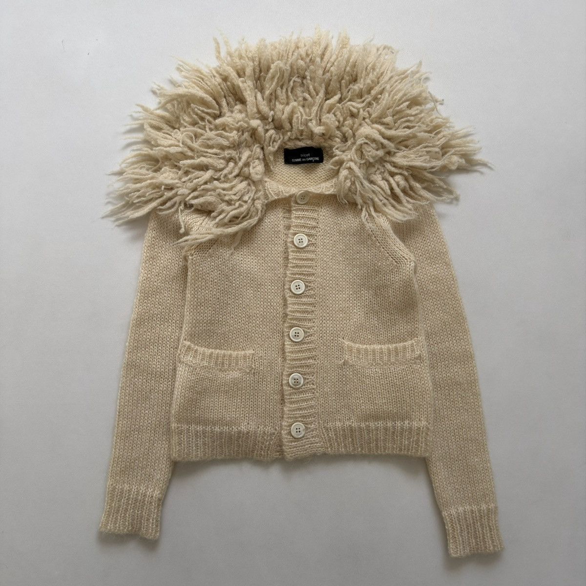 Comme des Garcons A/W 05 ‘Sheeps Fur’ Collar Cardigan Size XS / US 0-2 / IT 36-38 - 19 Thumbnail