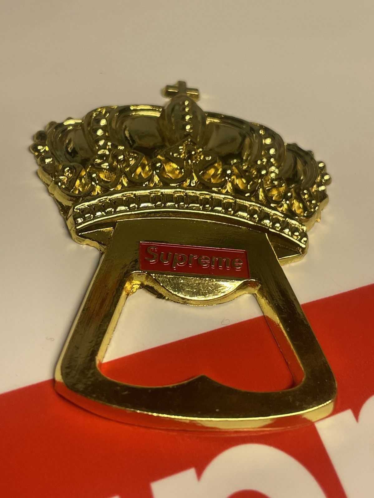 Supreme × Vintage Supreme Gold Crown Bottle Opener FW13 Size ONE SIZE - 3 Thumbnail