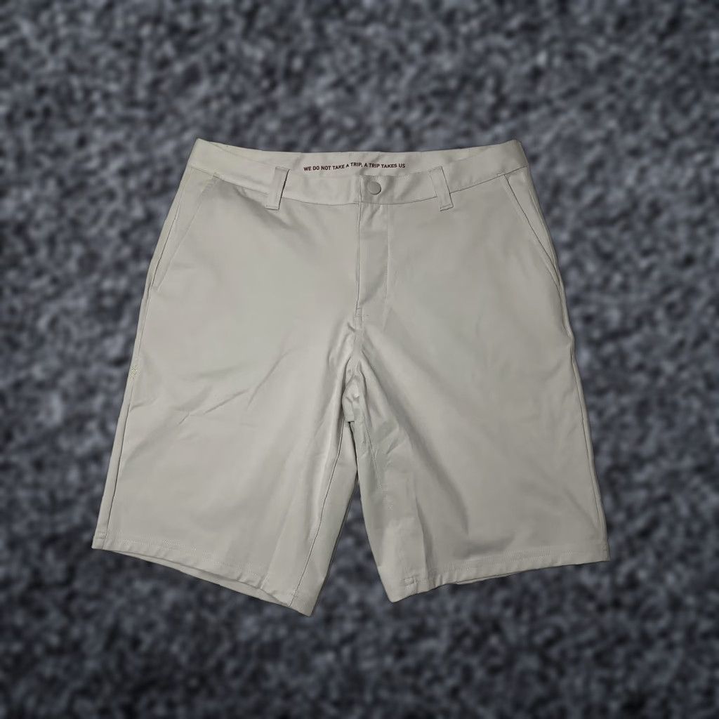 Rhone Rhone Mens Short 33 Light Beige Commuter FlexKnit 11" Inseam Performance Size US 33 - 1 Thumbnail