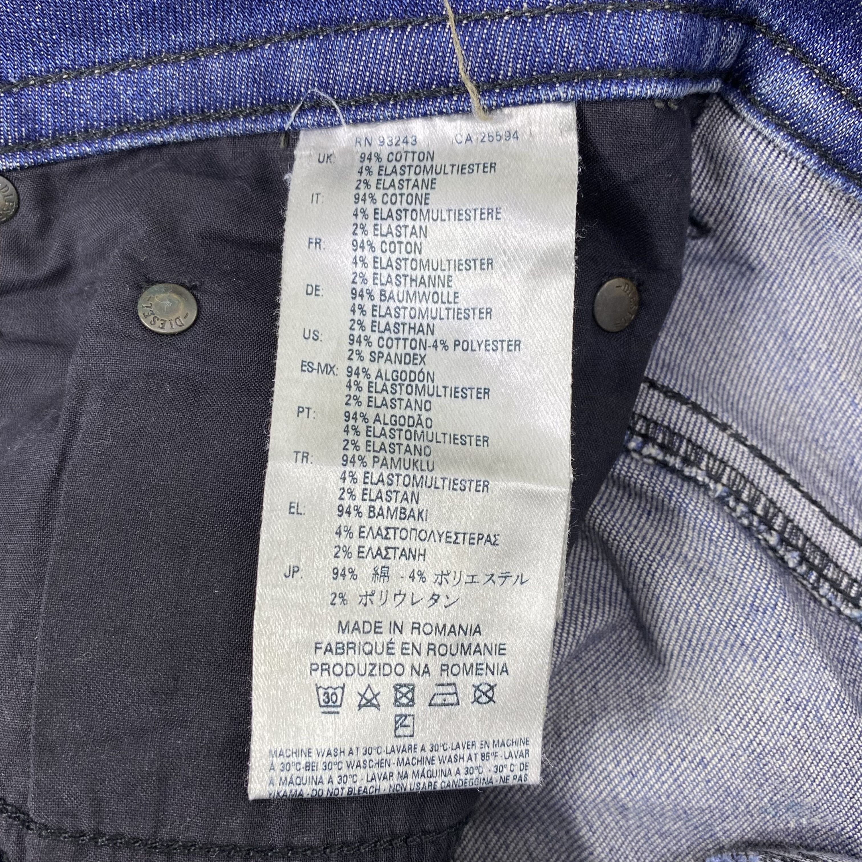 Diesel Diesel Distressed Blue Wash Jeans-J1169 Size US 33 - 13 Thumbnail