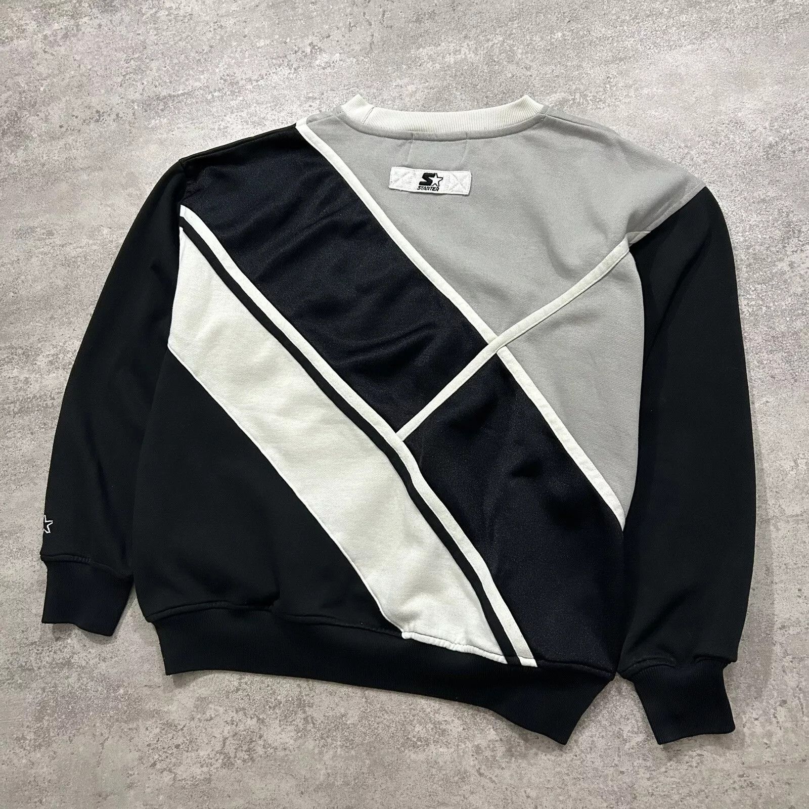 NFL × Starter × Vintage LOS ANGELES RAIDERS STARTER SWEATSHIRT CREWNECK SIZE M Size US M / EU 48-50 / 2 - 5 Thumbnail