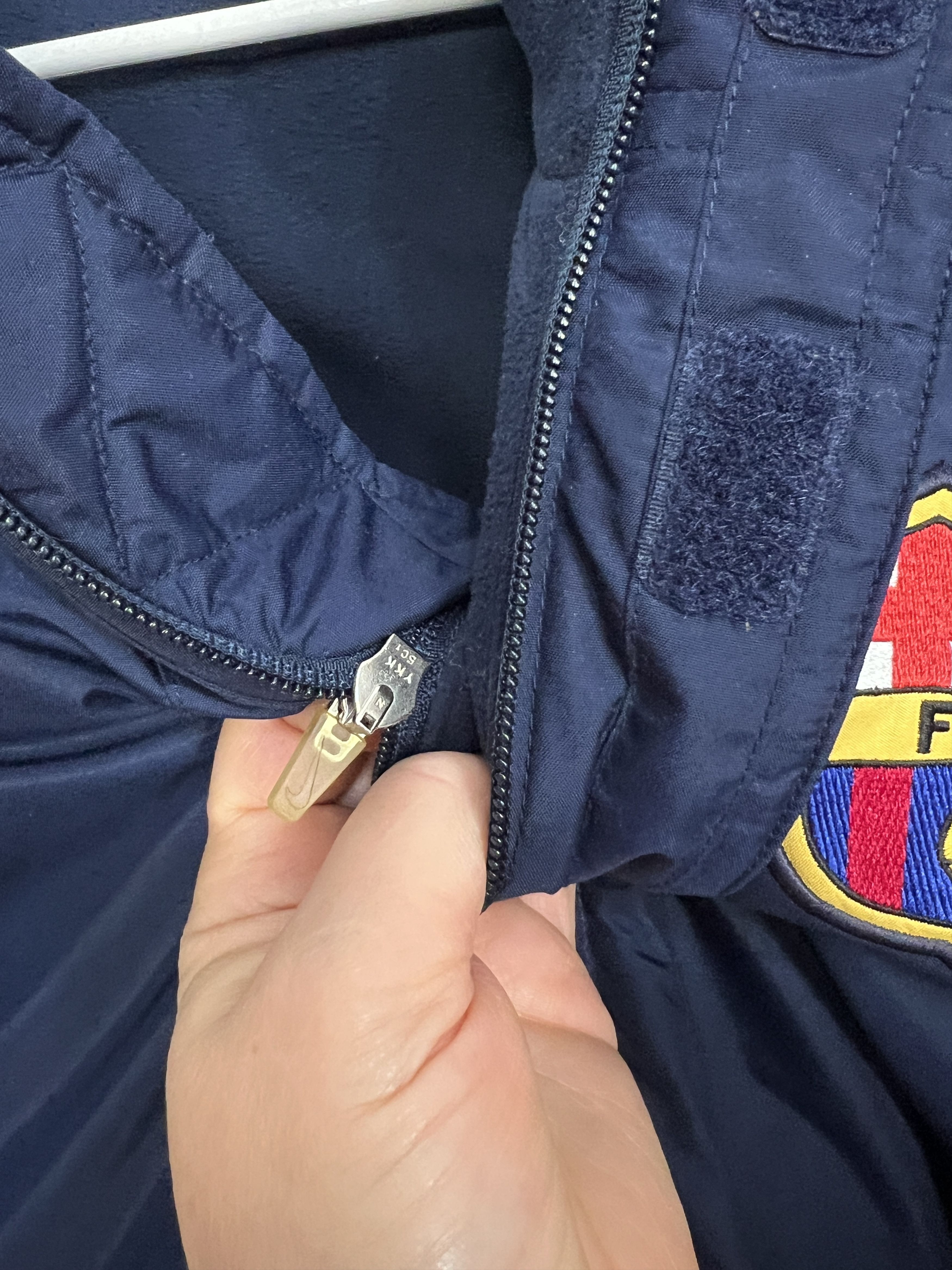 Nike Vintage 2000's Nike Barcelona Football Padded Jacket Soccer Size US L / EU 52-54 / 3 - 5 Thumbnail
