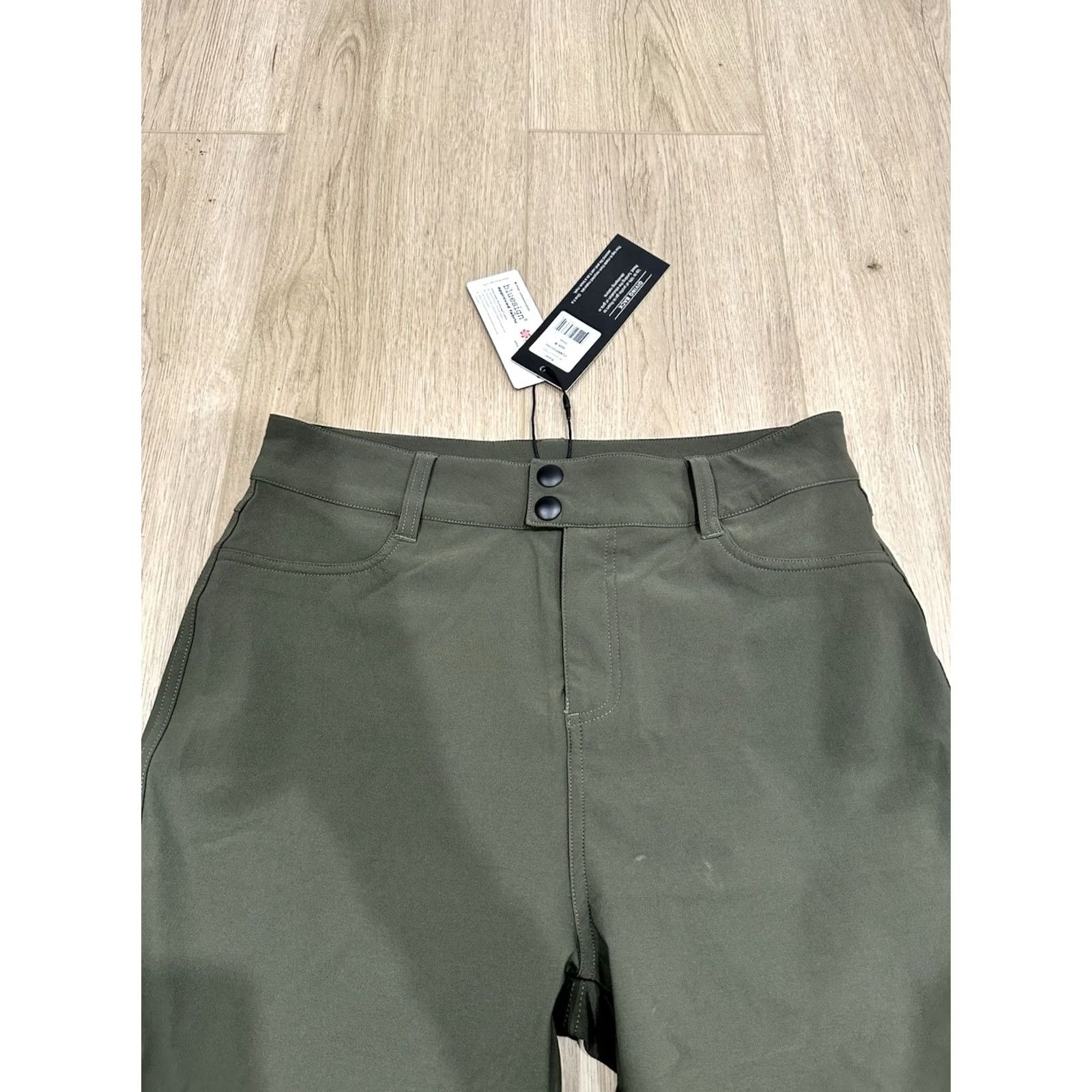 Olive NWT Alp-n-Rock Naomi Straight Leg Pants Olive Size Medium Olive Green Nylon Spandex Dress Pants Front Flat Front Comfort Stretch Womens Pants Size 32" / US 10 / IT 46 - 4 Thumbnail