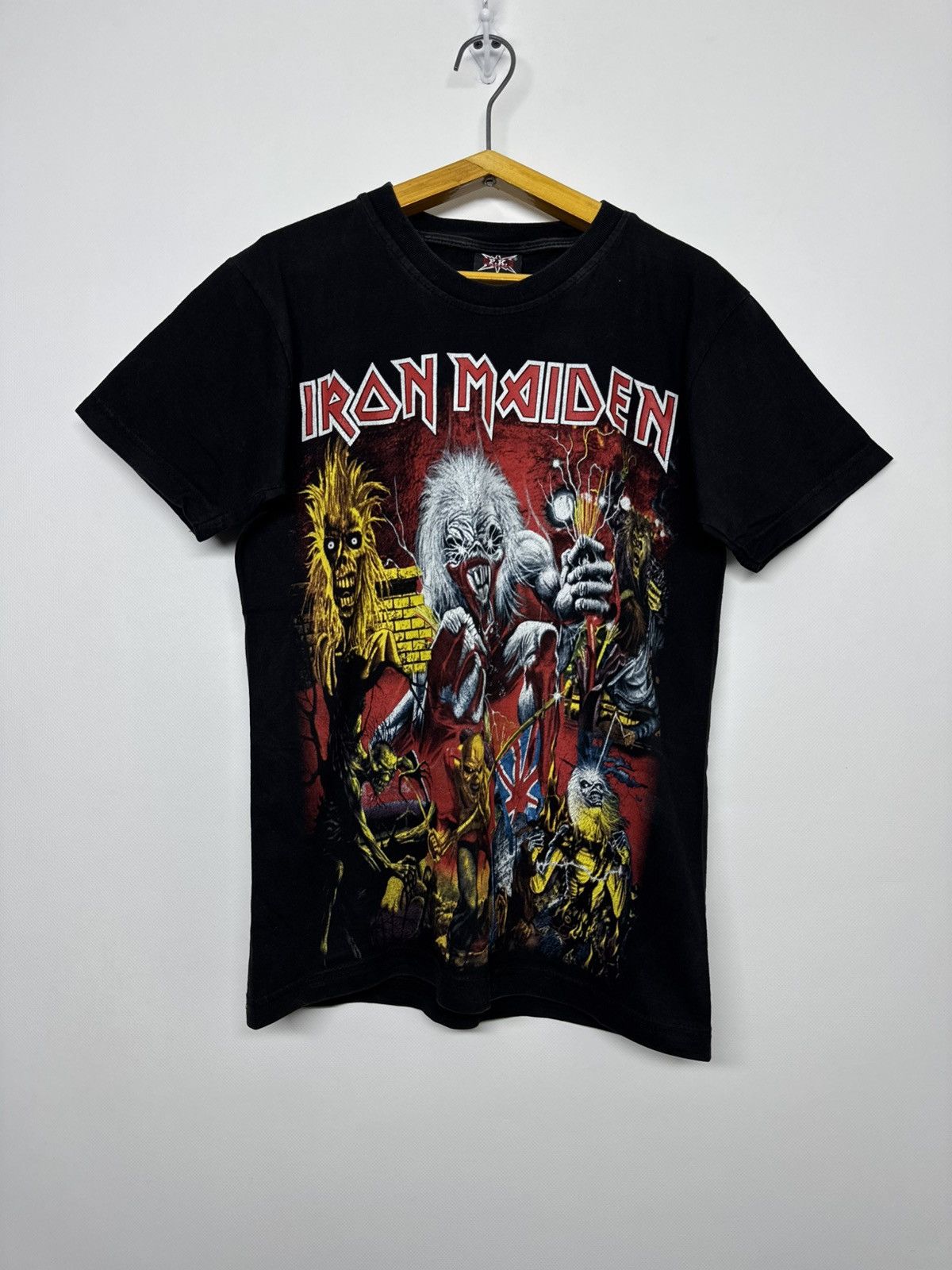 Iron Maiden Vintage y2k Iron Maiden t-shirt early 00s Size US S / EU 44-46 / 1 - 2 Thumbnail