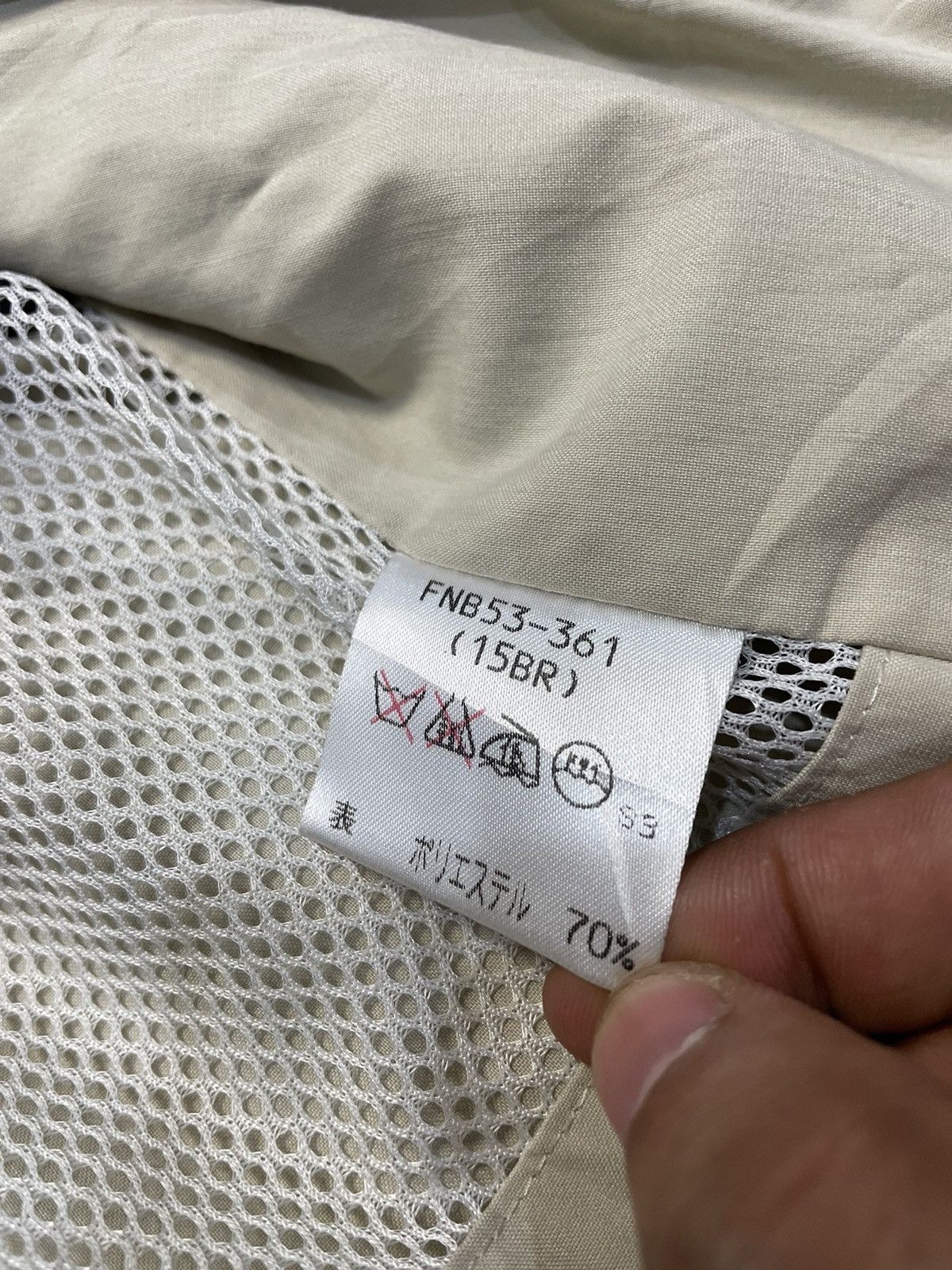 Burberry Rare Vintage Burberrys Sport Big Logo Jacket Size US L / EU 52-54 / 3 - 7 Thumbnail