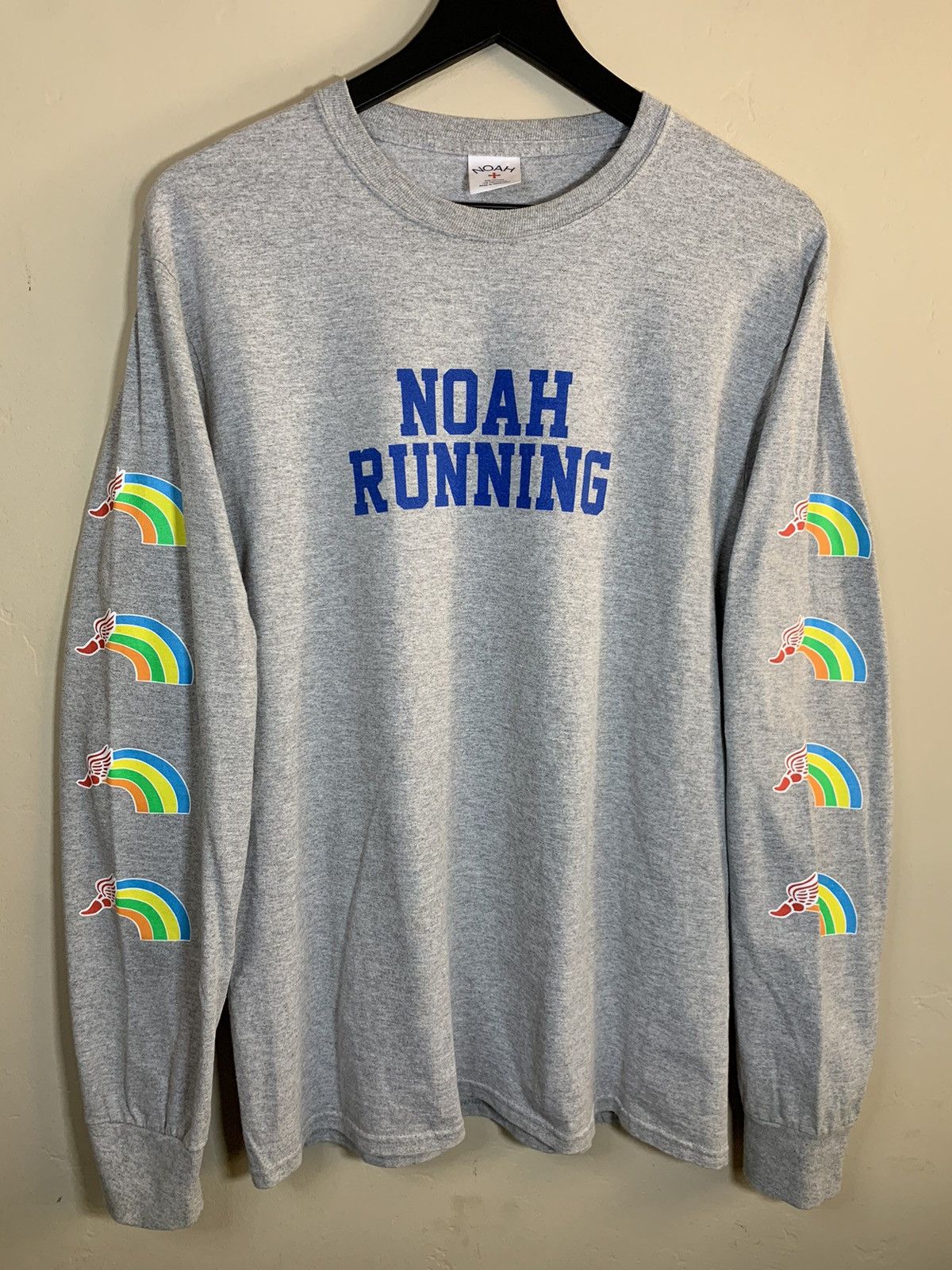*RARE* Noah NYC Running Club Center Hit Long Sleeve Shirt