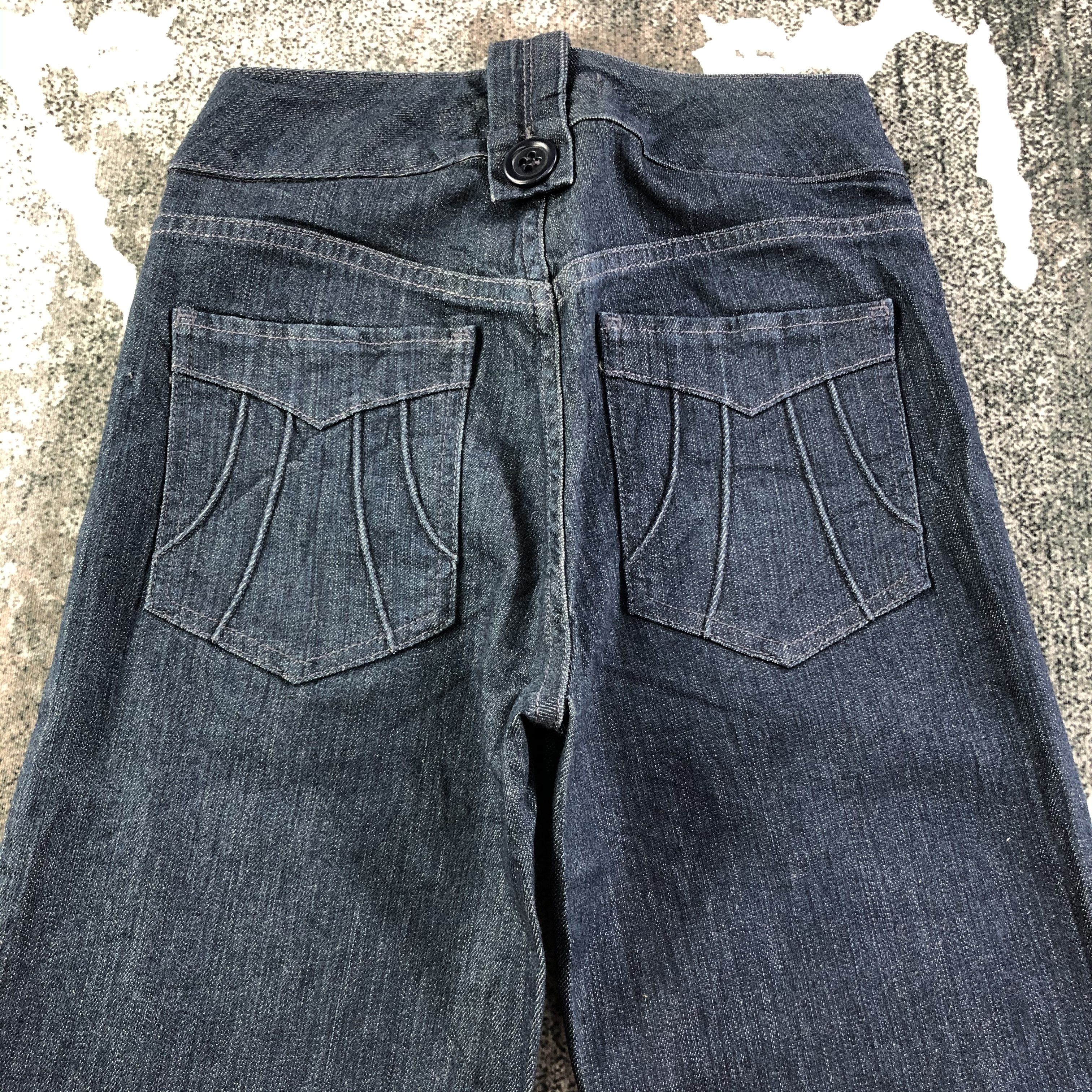 GOLDSIGN Goldsign Denim Dark Wash Flared Jeans KJ1597 Size 25" / US 0 / IT 36 - 4 Thumbnail