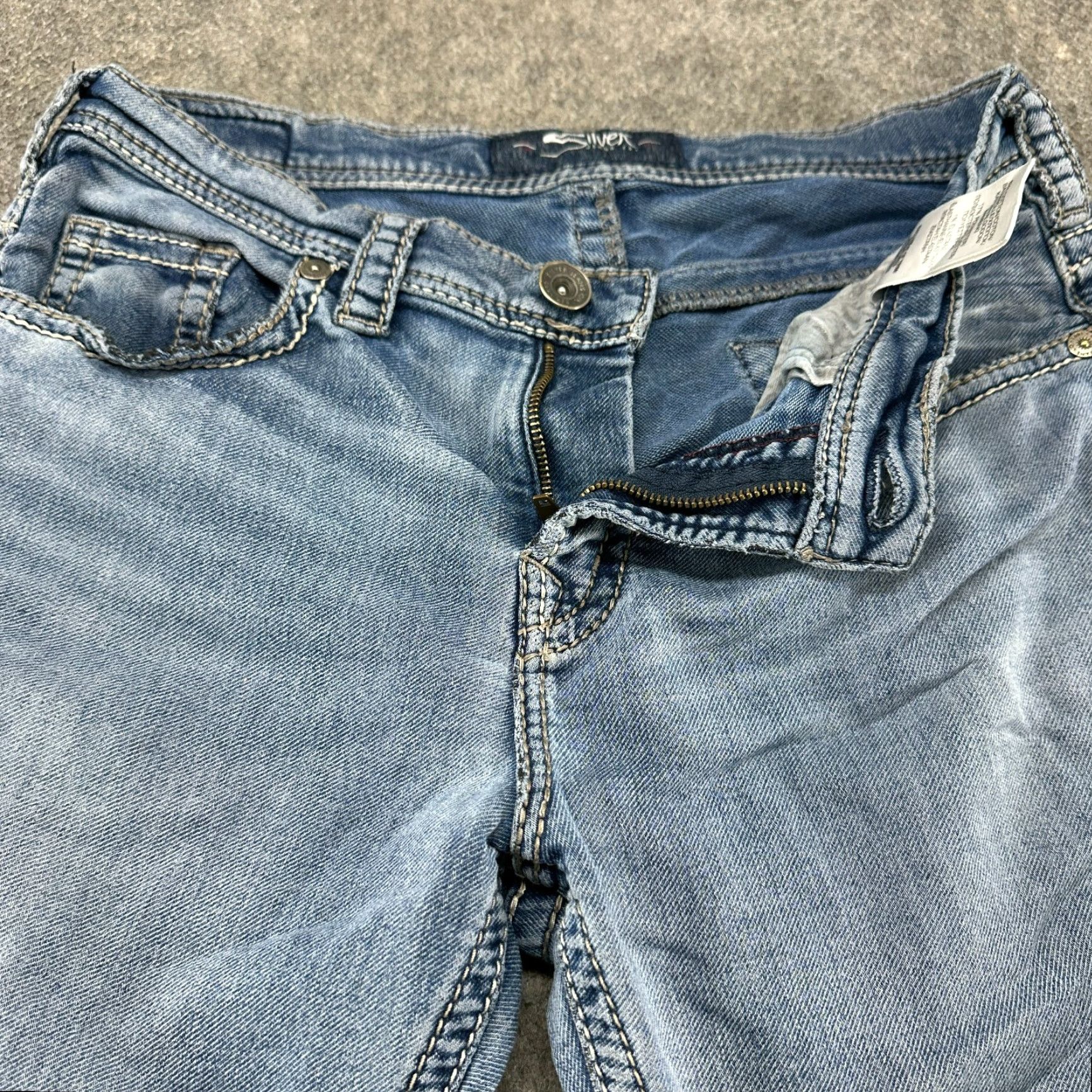 Silver Jeans Co. Silver Jeans Mens 30x32 Jeans Blue Regular Straight Distressed 5-Pocket Denim Cotton Polyester Size US 30 / EU 46 - 2 Thumbnail