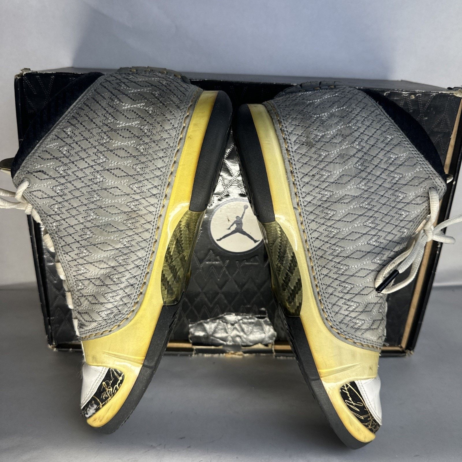 Jordan Brand Nike Air Jordan 23 XX3 OG White Stealth 2008 US 8 Size US 8.5 / EU 41-42 - 4 Thumbnail
