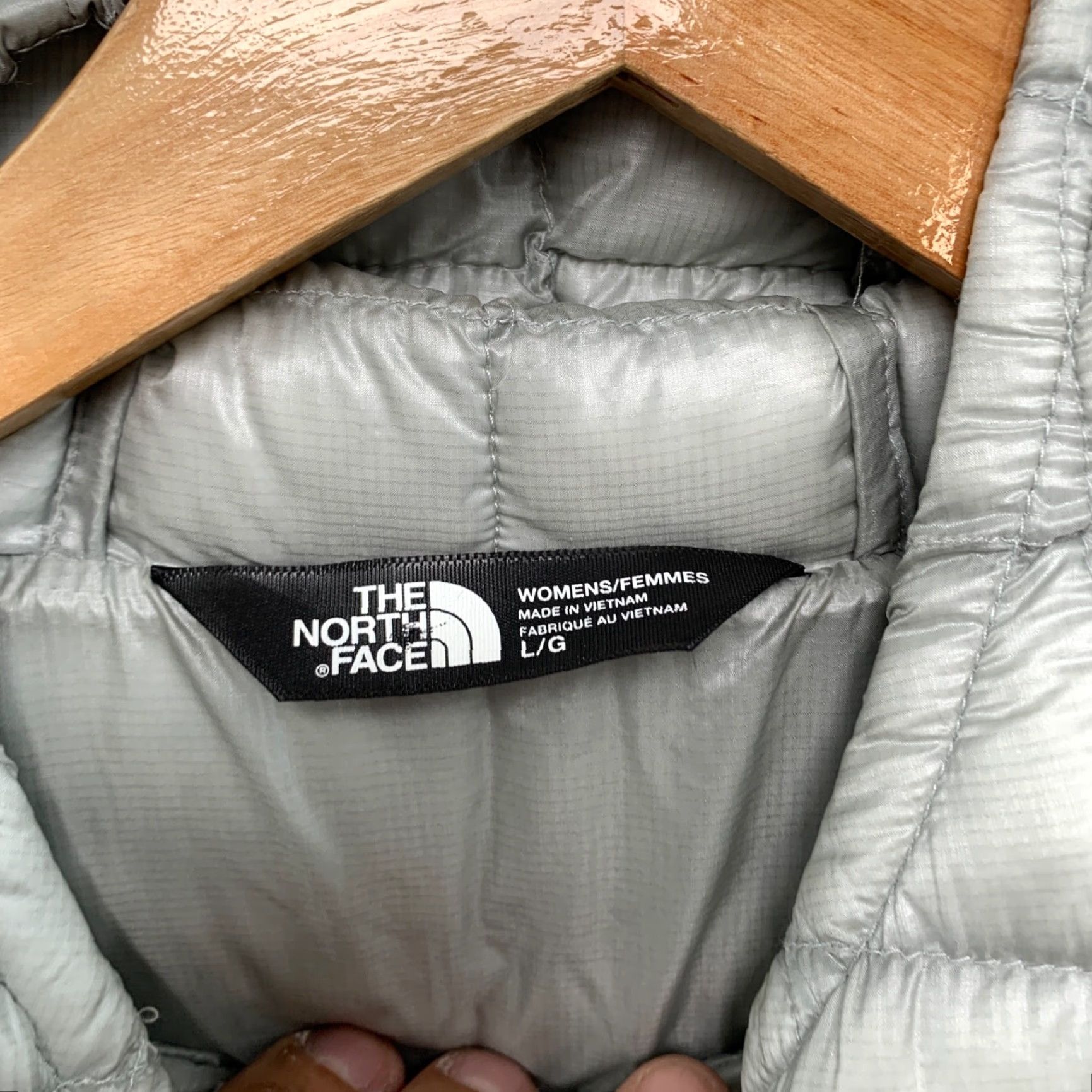 The North Face The North Face Thermaball Packable Jacket Womens Large Gray Hooded Hiking Size L / US 10 / IT 46 - 2 Thumbnail