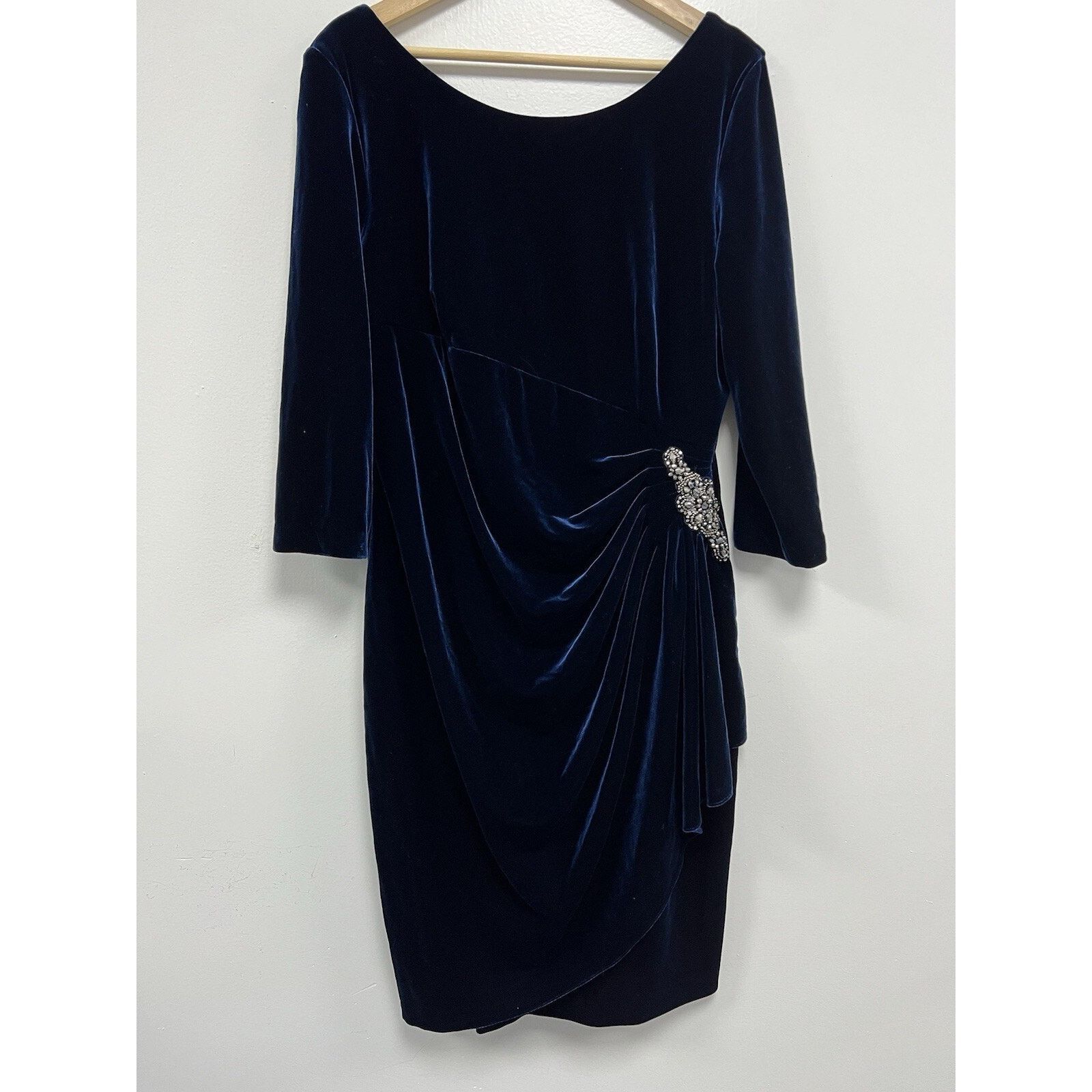 Alex Evenings ALEX EVENINGS Plus Size Ruched Velvet Dress Size 16 A000149 Size XXL / US 16-18 / IT 52-54 - 4 Thumbnail