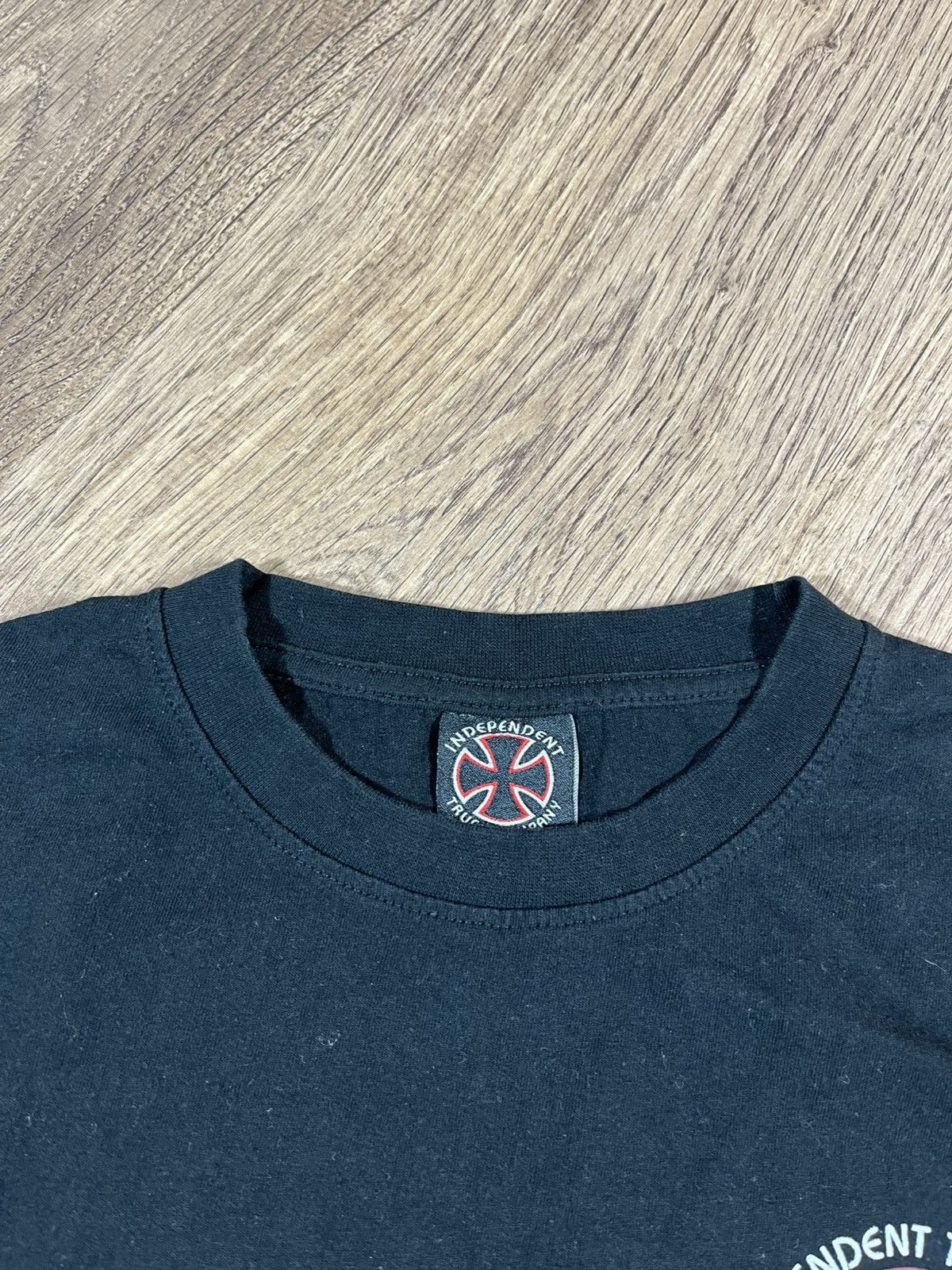 Independent Truck Co. Vintage Independent Skateboard 🛹 Big Logo Shirt Size US S / EU 44-46 / 1 - 4 Thumbnail