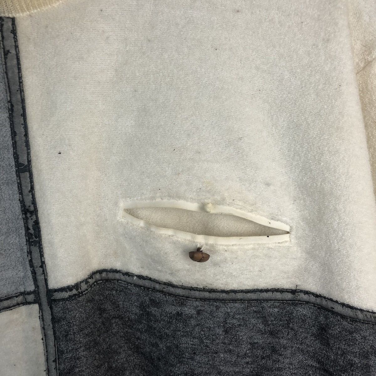 Vintage Super Sonic vintage Sweatshirt #A193 Size US M / EU 48-50 / 2 - 9 Thumbnail