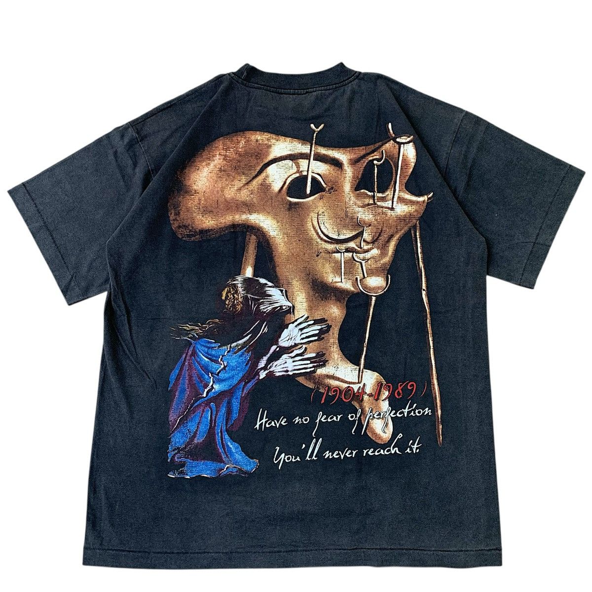 Vintage Vintage Salvador Dali Surrealism Artwork Tshirt Size US XL / EU 56 / 4 - 5 Thumbnail
