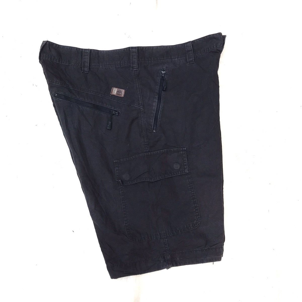 Timberland Timberland Black Cargo short pants Tactical Rip off pattern Size US 36 / EU 52 - 7 Thumbnail