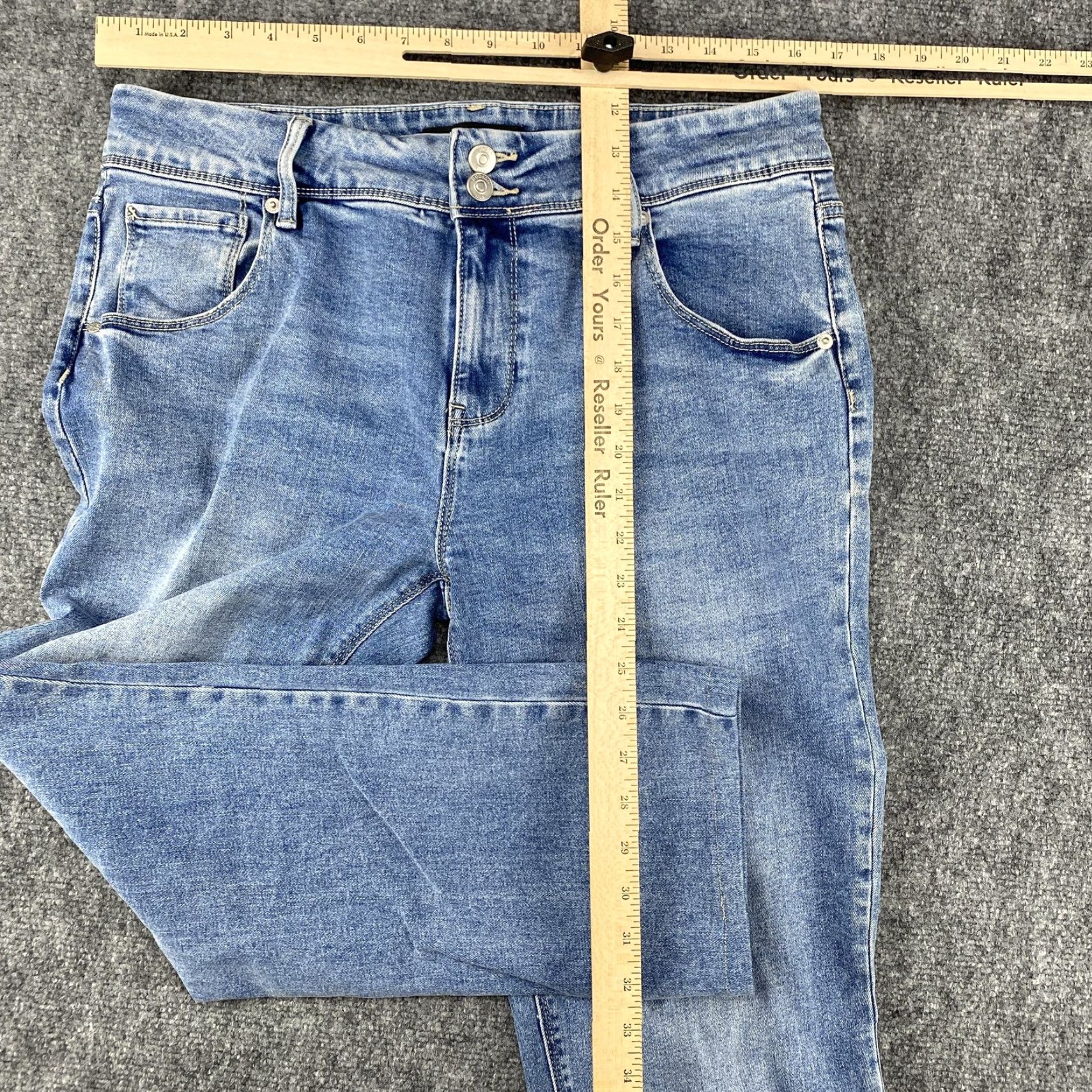 Hudson Hudson Jeans Womens 12 Light Wash Blue Straight Leg Stretch Denim Flap Pockets Size 34" / US 12 / IT 48 - 7 Thumbnail