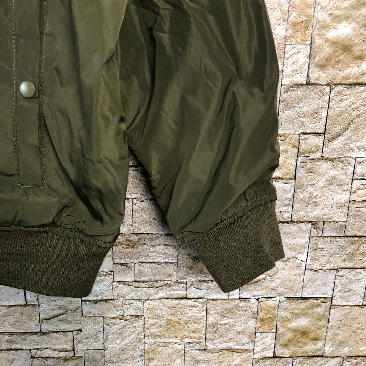 Japanese Brand Japan vintage Green Bombers Jacket #A566 Size US M / EU 48-50 / 2 - 8 Thumbnail