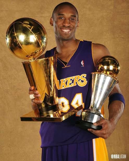 NBA × Warren Lotas 2023 Warren Lotas X LA Lakers “Kobe 2009 MVP” Hoodie Sz. L Size US L / EU 52-54 / 3 - 6 Thumbnail