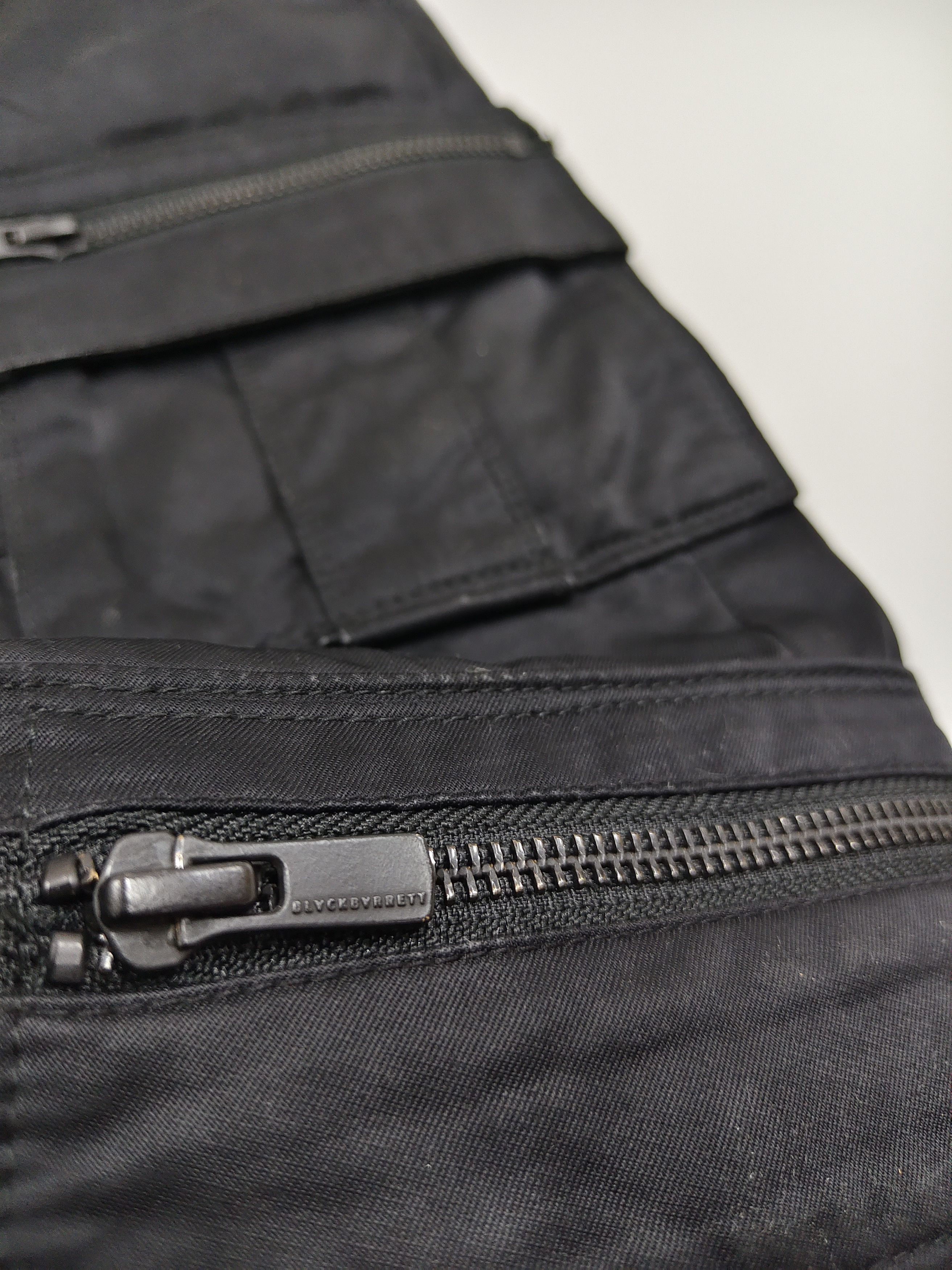 Neil Barrett Neil Barett Cargo 8 Pockets #P1 Size US 34 / EU 50 - 5 Thumbnail