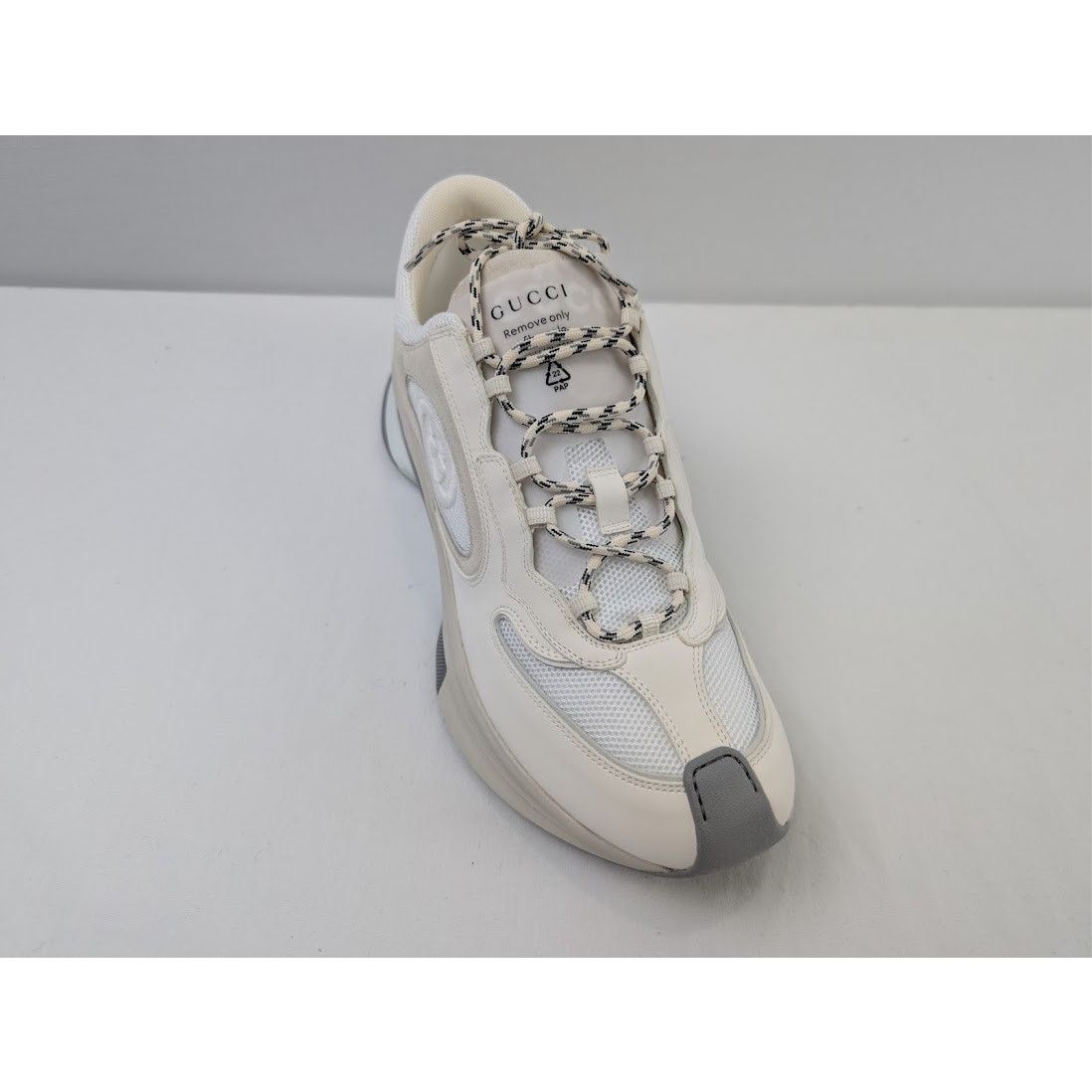 Gucci o1rshd1 Men's Run Sneaker in White Size US 12.5 / EU 45-46 - 3 Thumbnail
