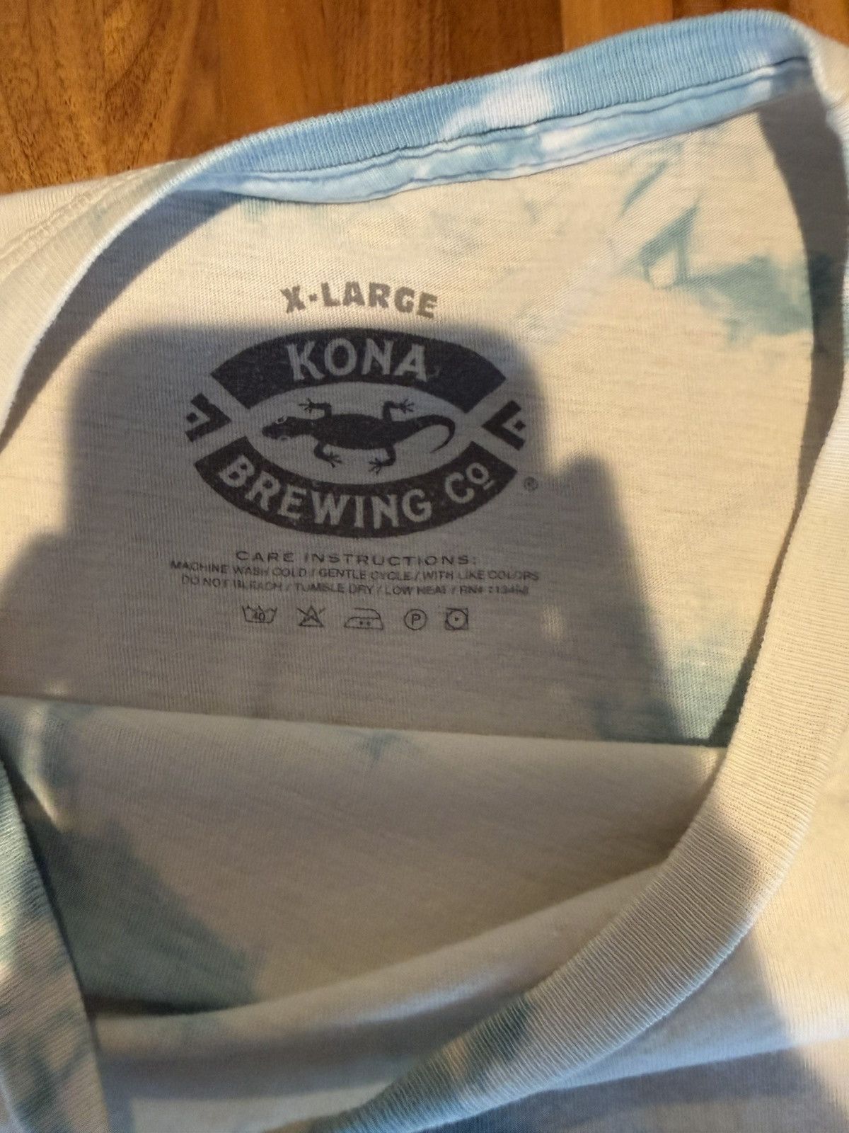 Vintage Vintage Kona Brewing Co T Shirt Size US XL / EU 56 / 4 - 3 Thumbnail