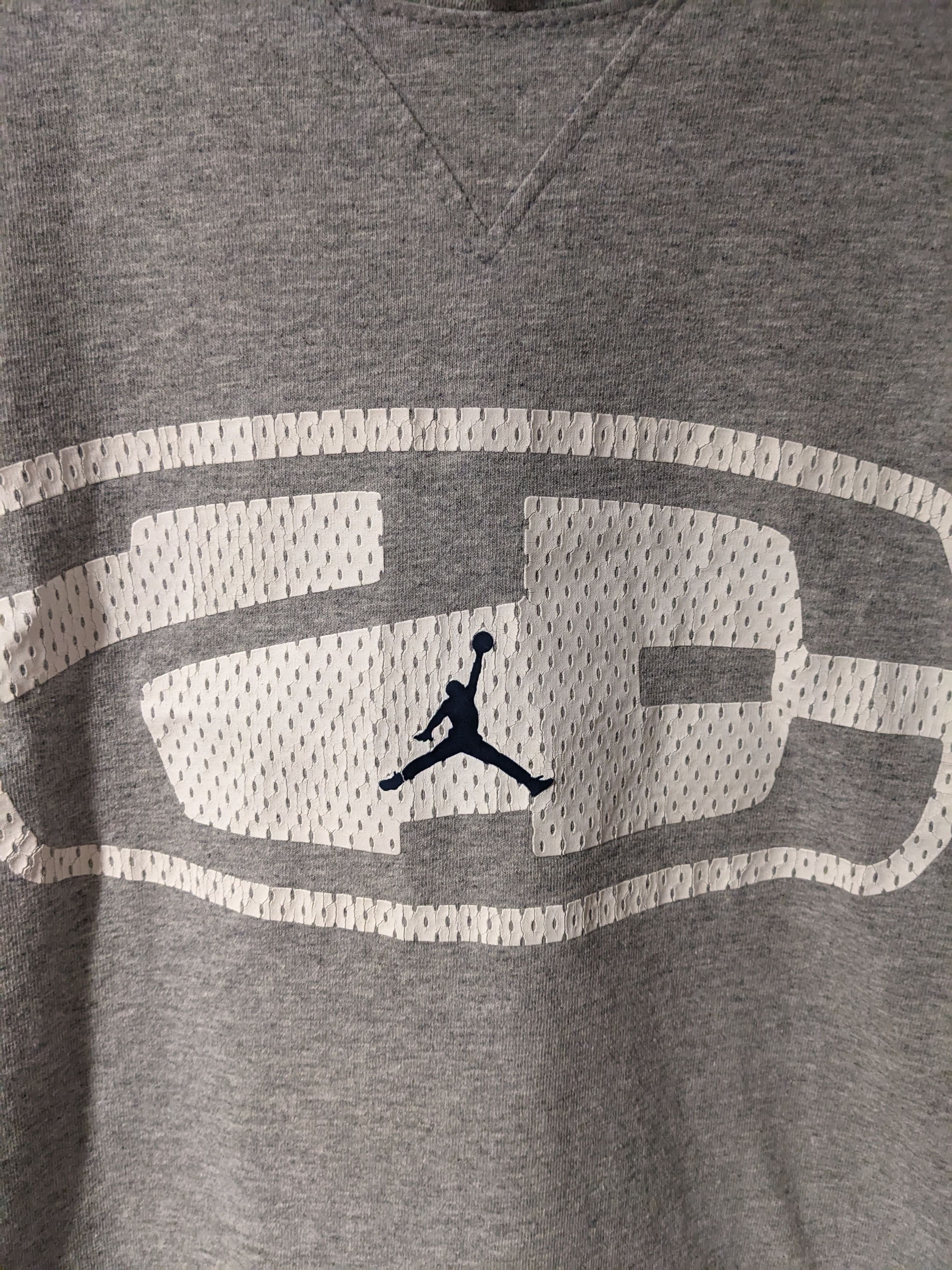 Jordan Brand × Vintage Vintage Y2K Jordan Brand Jump Man 23 Center Logo T-Shirt Size US XXL / EU 58 / 5 - 2 Thumbnail