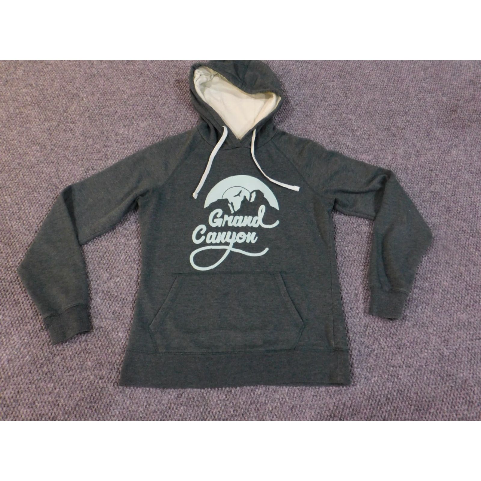 The North Face VINTAGE? The North Face Hoodie Women M Green Outdoors Grand Canyon Graphic Pockets Logo Size M / US 6-8 / IT 42-44 - 4 Thumbnail