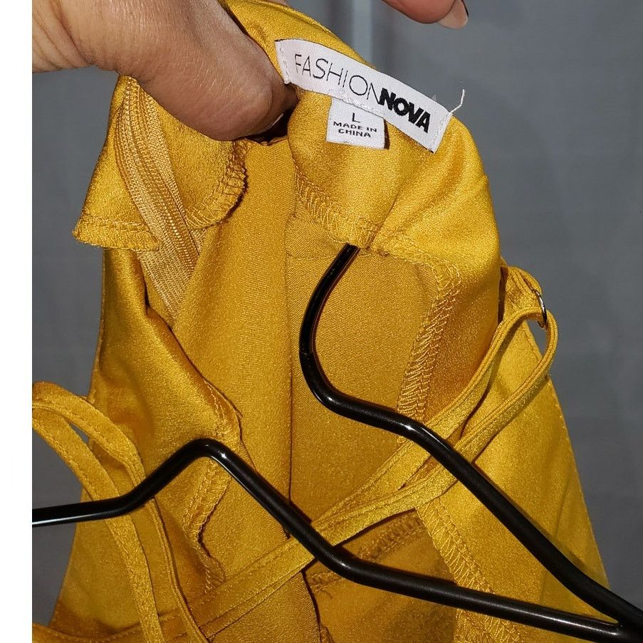 Other Fashion Nova Yellow Satin Cowl Neck Mini Dress Size Large Size L / US 10 / IT 46 - 4 Thumbnail