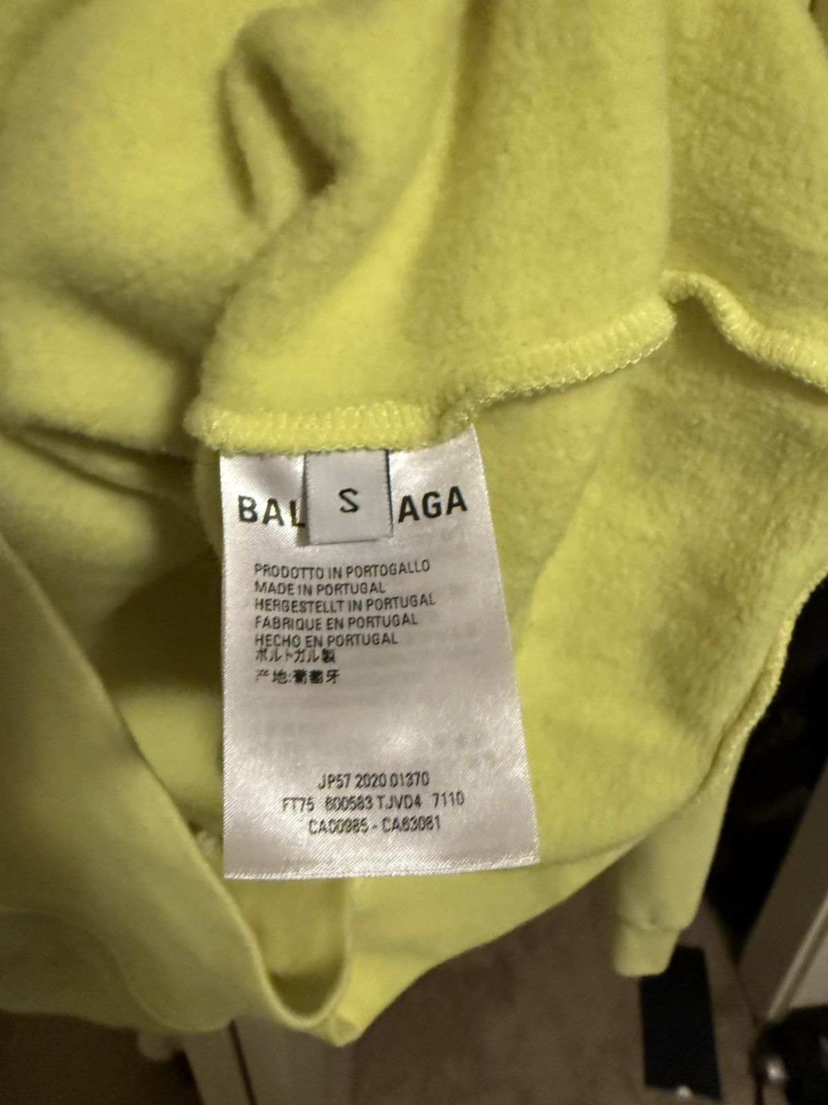 Balenciaga Balenciaga Political Campaign Logo Hoodie: Fluo Yellow/Black Size US S / EU 44-46 / 1 - 3 Thumbnail