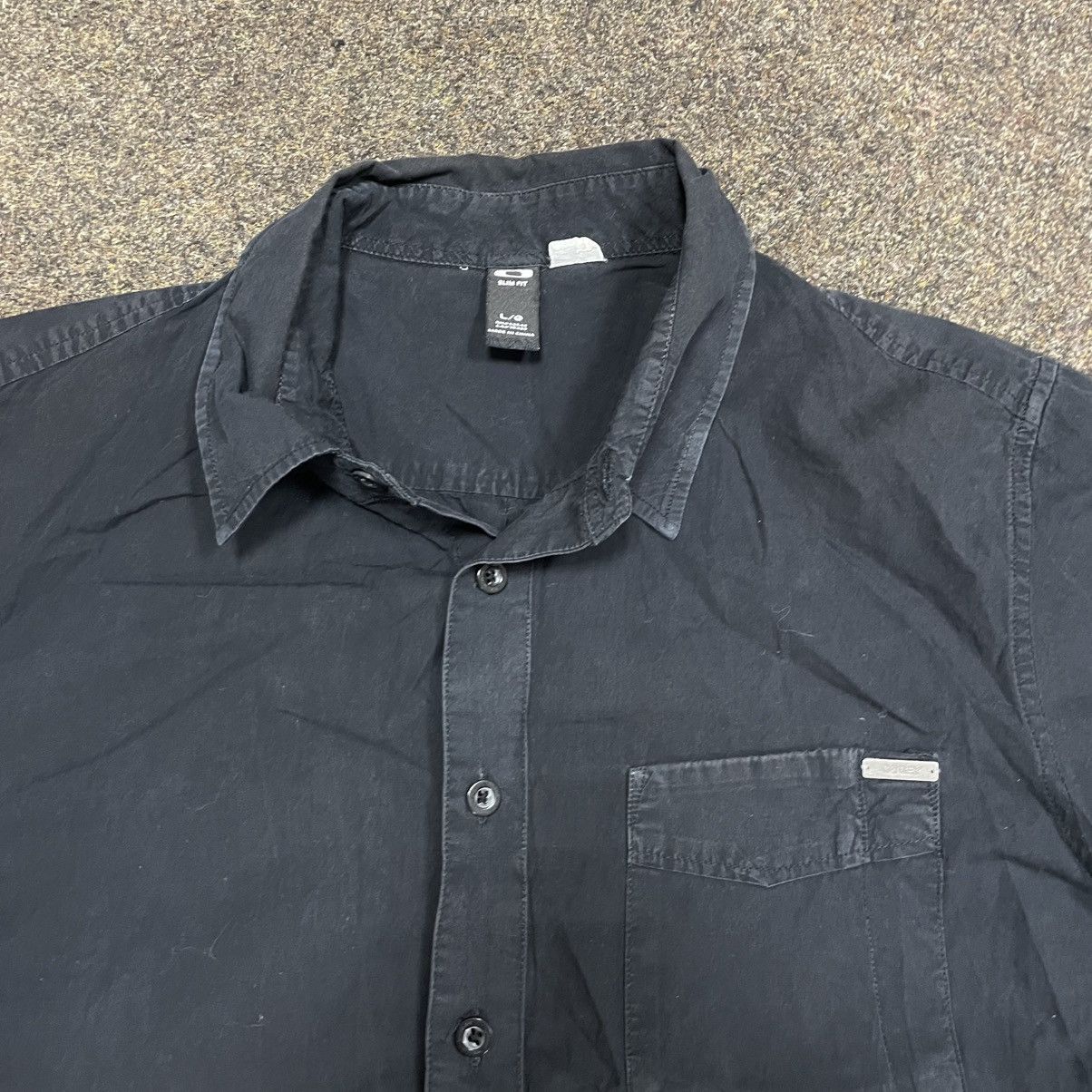 Oakley Vintage 90s Faded Button Up Shirt Workwear Grunge Baggy L Size US L / EU 52-54 / 3 - 2 Thumbnail
