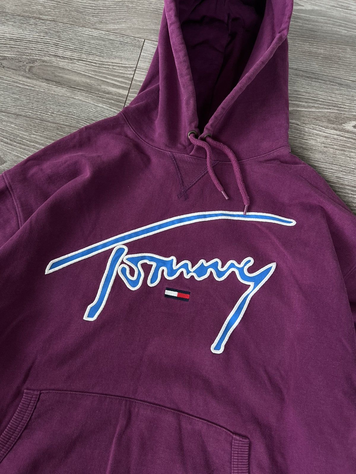 Tommy Hilfiger Tommy Hilfiger Jeans Signature Big Logo Purple Hoodie Size US L / EU 52-54 / 3 - 13 Thumbnail