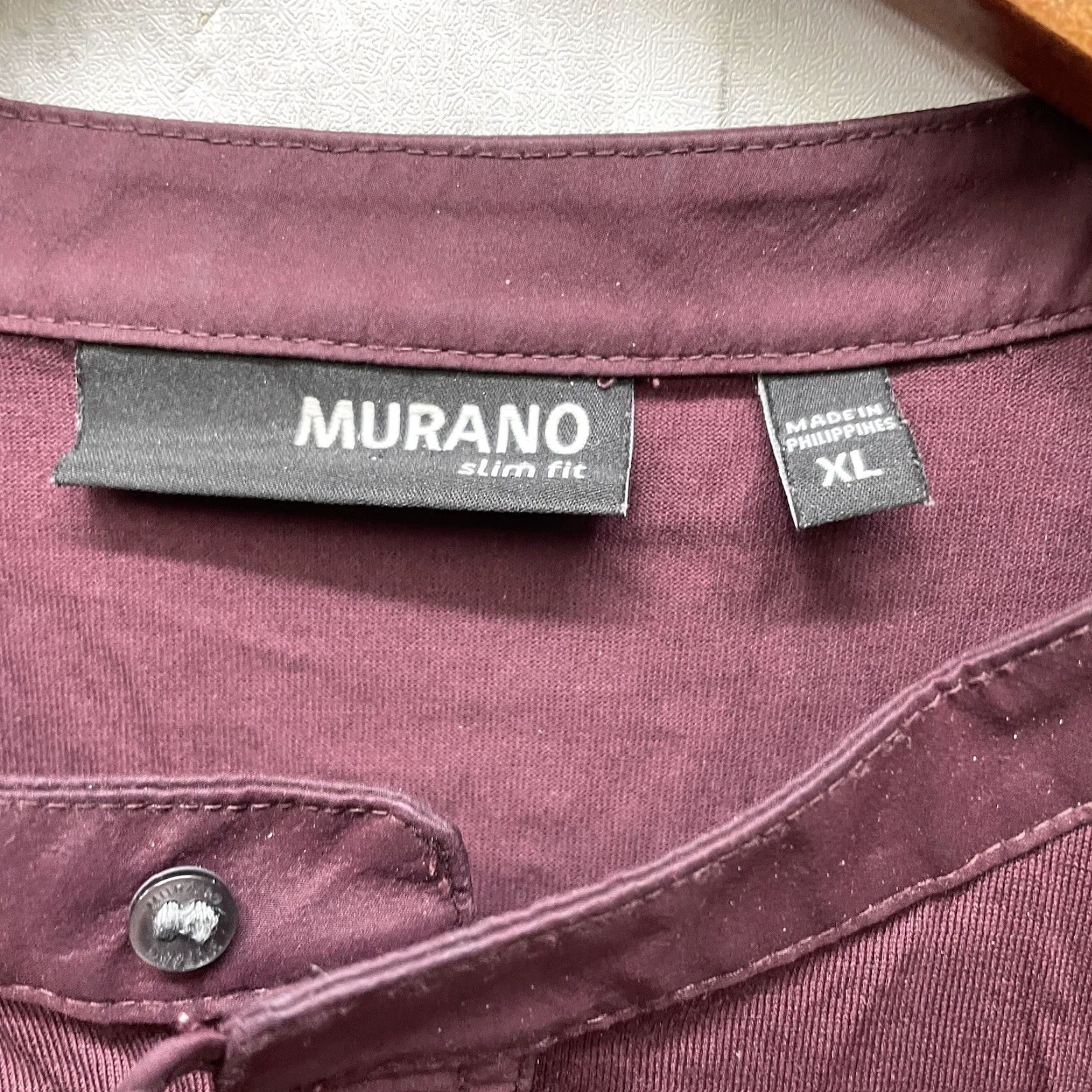 Murano VINTAGE Murano Slim Fit Henley Shirt Mens XL Red Long Sleeve Button-Up 2000s/90s Concert? Size US XL / EU 56 / 4 - 4 Thumbnail