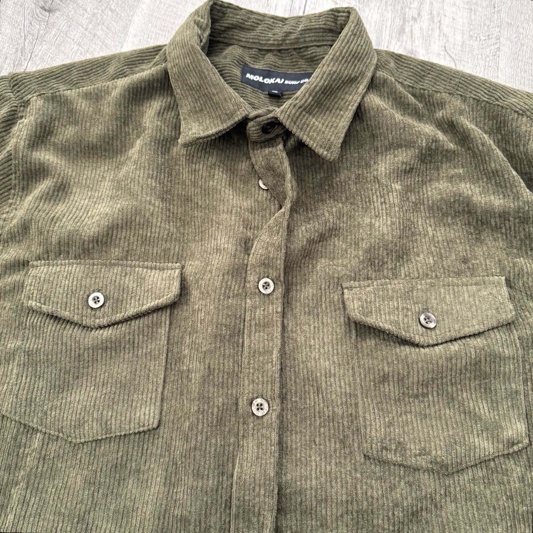 Layer 8 Molokai Surf Co. Corduroy Shirt XL Green Long Sleeve Button-Up Casual Men’s Pocketed Corduroy Shirt Size US XL / EU 56 / 4 - 7 Thumbnail