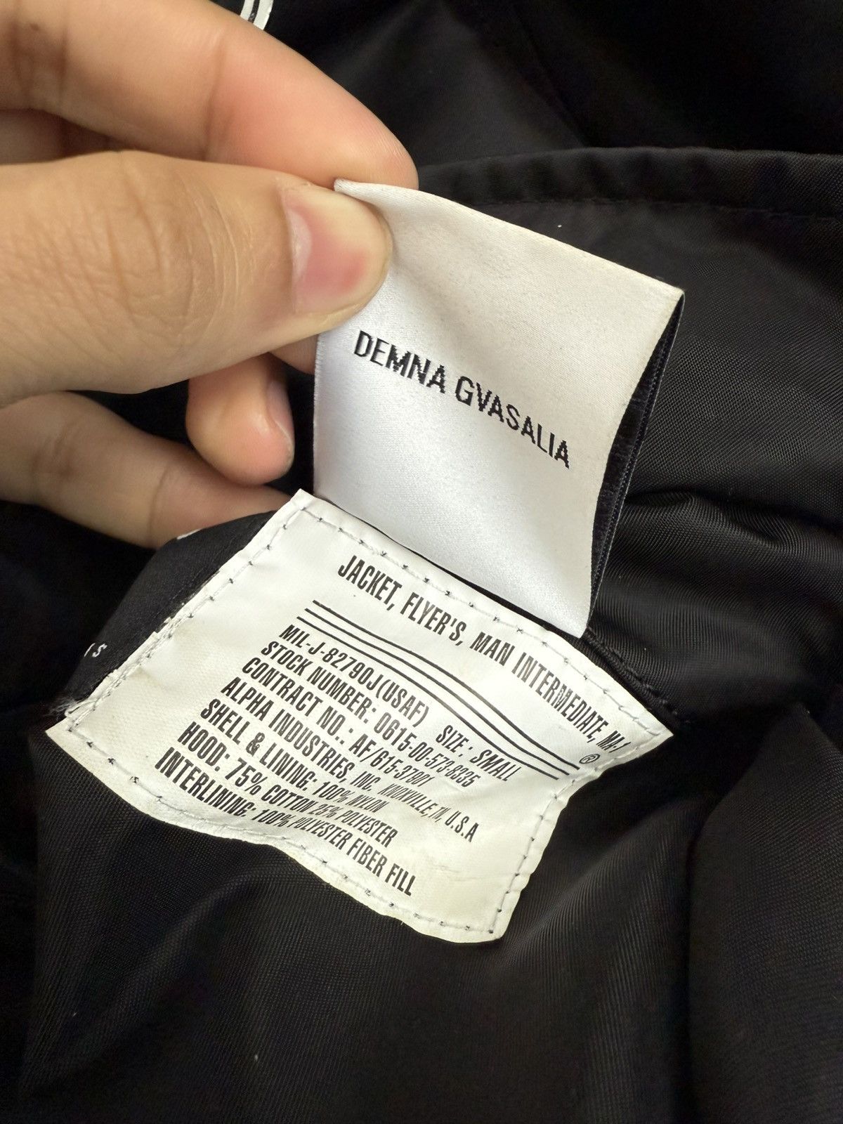 Vetements RARE Vetements Alpha Industries Bomber Size US S / EU 44-46 / 1 - 9 Thumbnail