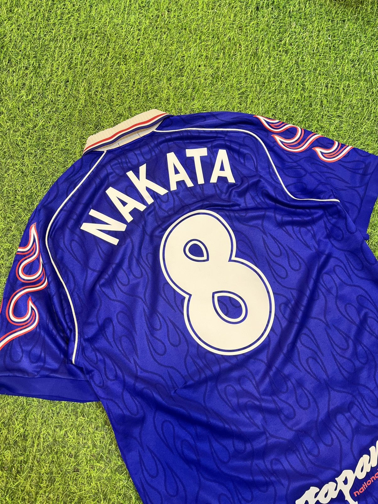 Asics Vintage 1998 Japan Football Association Home Kit NAKATA8 Size US M / EU 48-50 / 2 - 14 Thumbnail