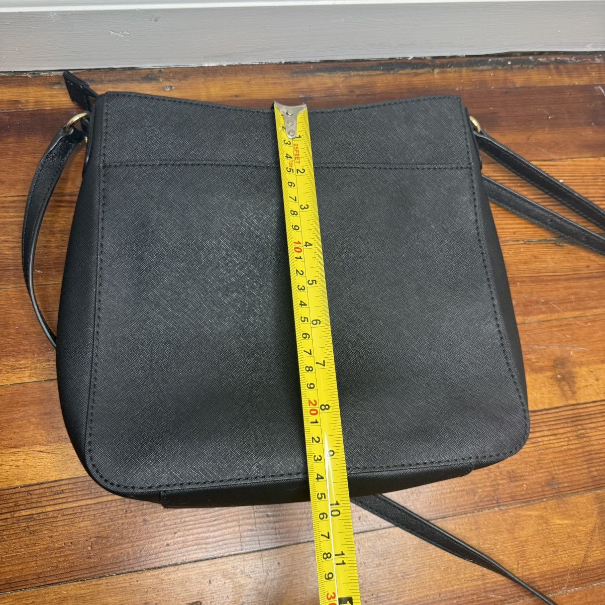 Michael Kors Michael Kors medium crossbody handbag features gold-toned Size ONE SIZE - 8 Thumbnail